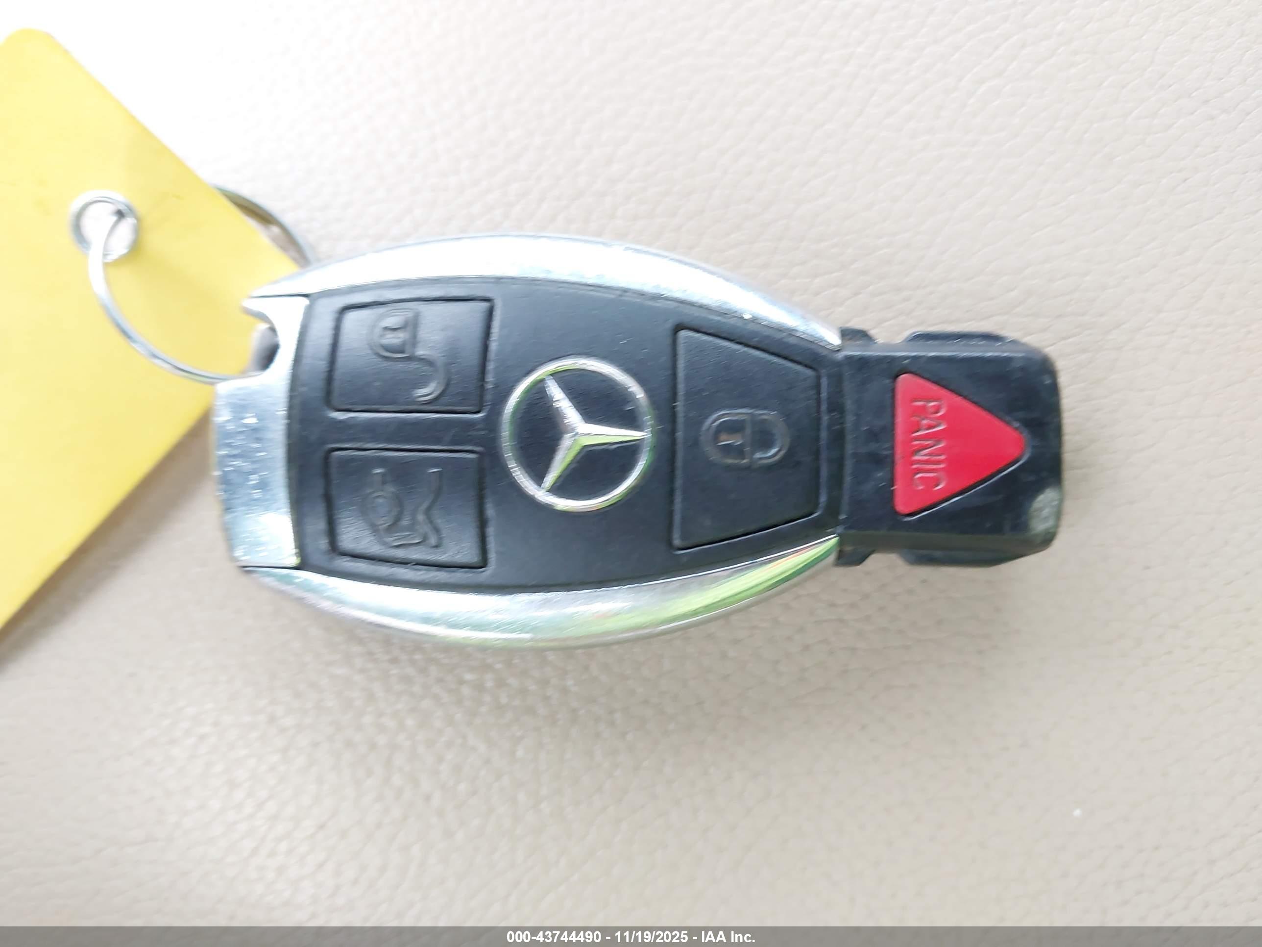 MERCEDES-BENZ GL image 11
