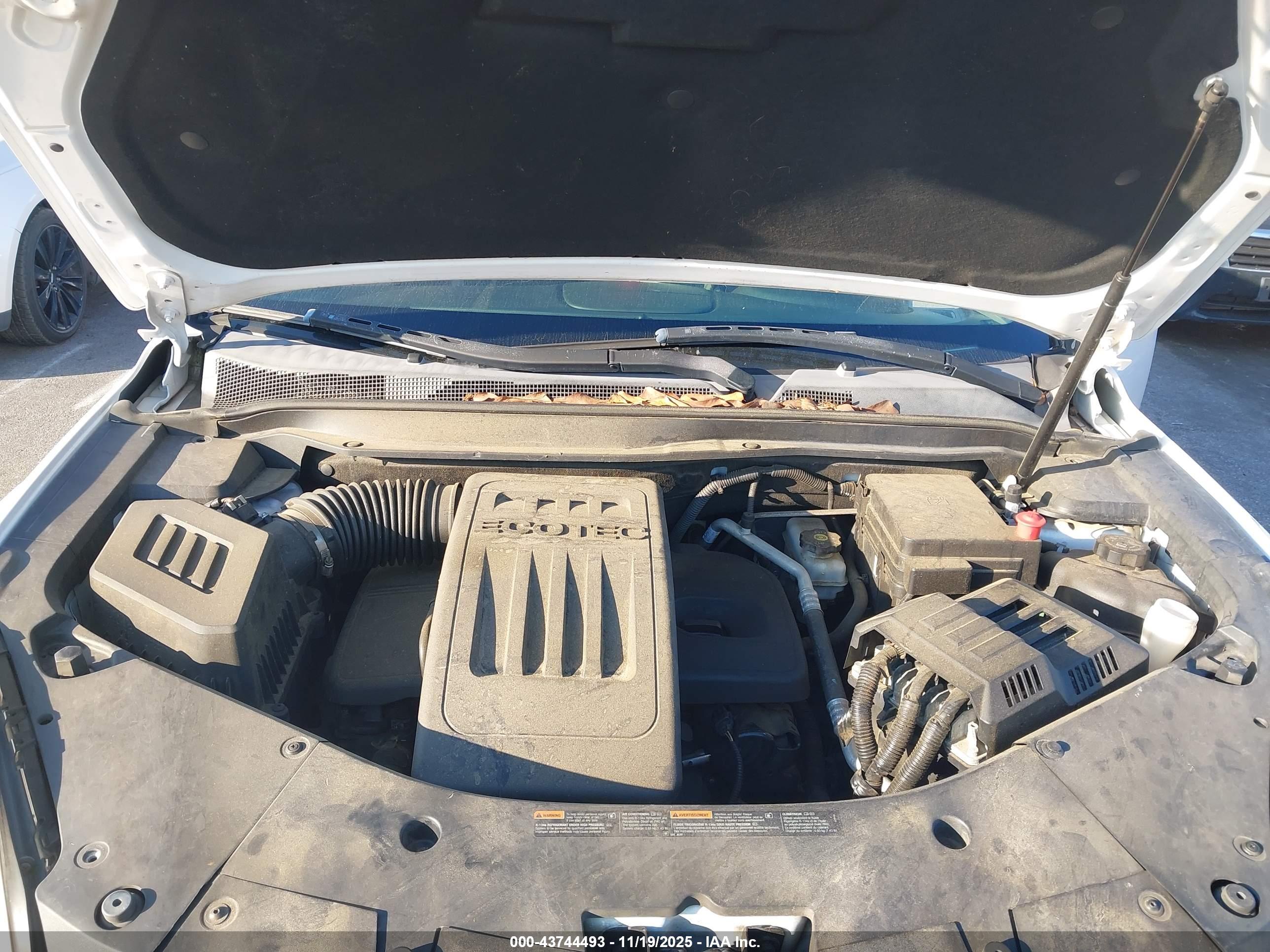 CHEVROLET EQUINOX image 10