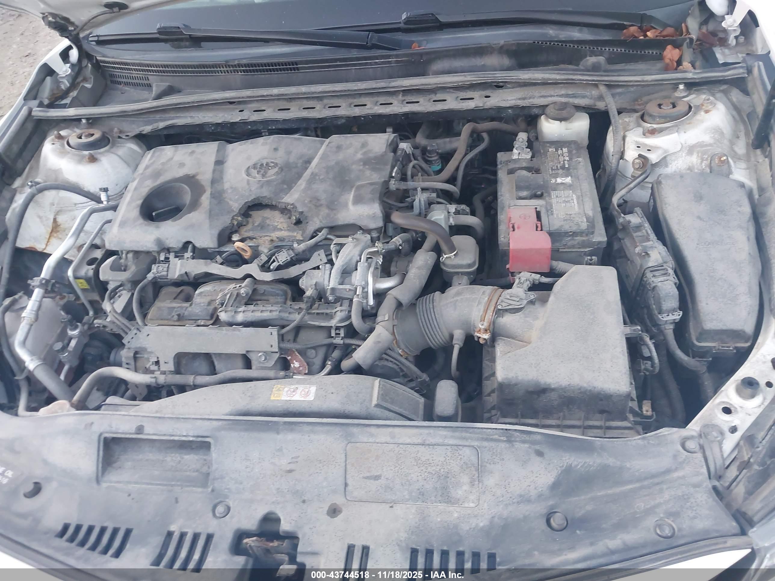 TOYOTA CAMRY image 10