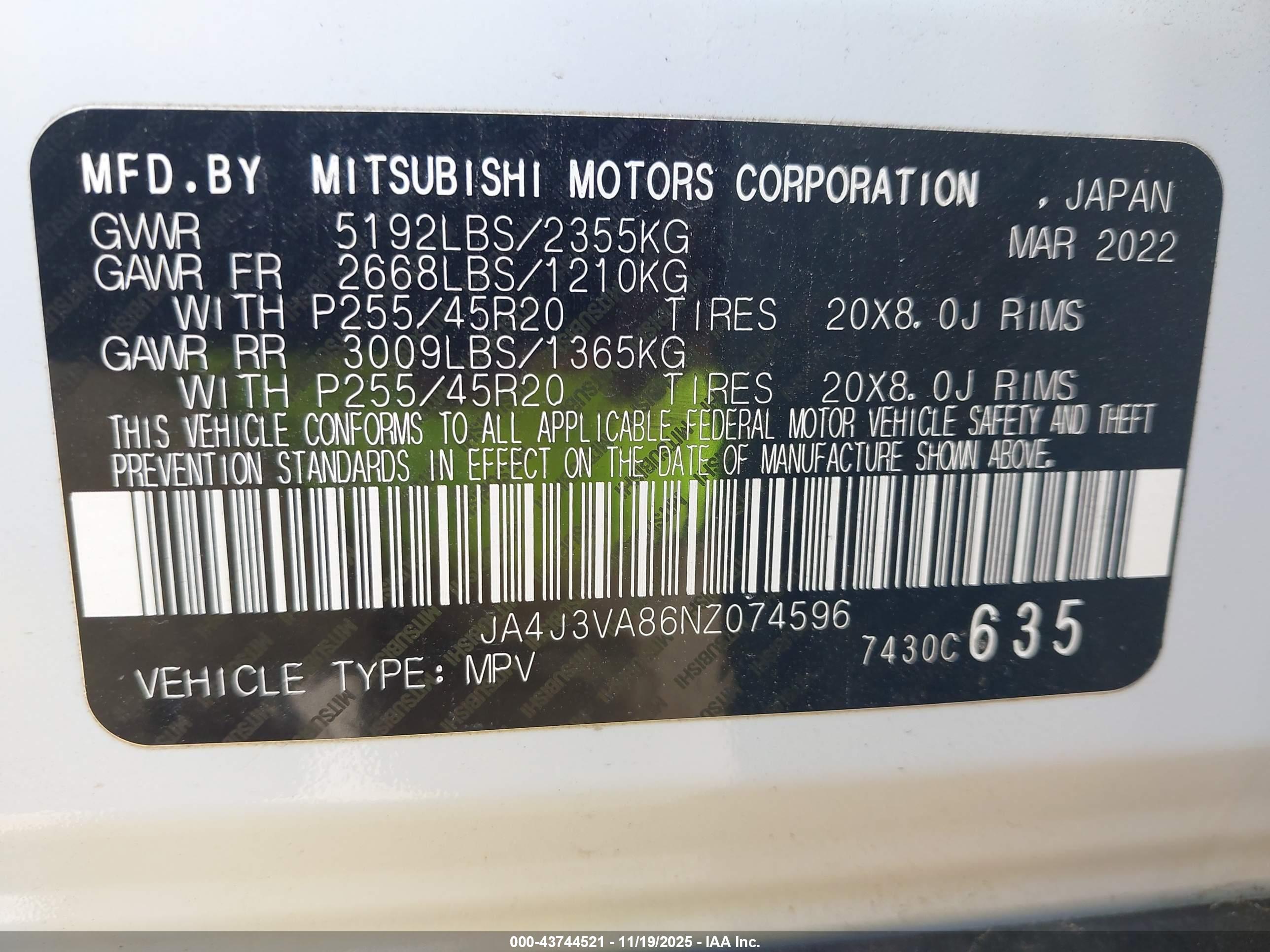 MITSUBISHI OUTLANDER image 9