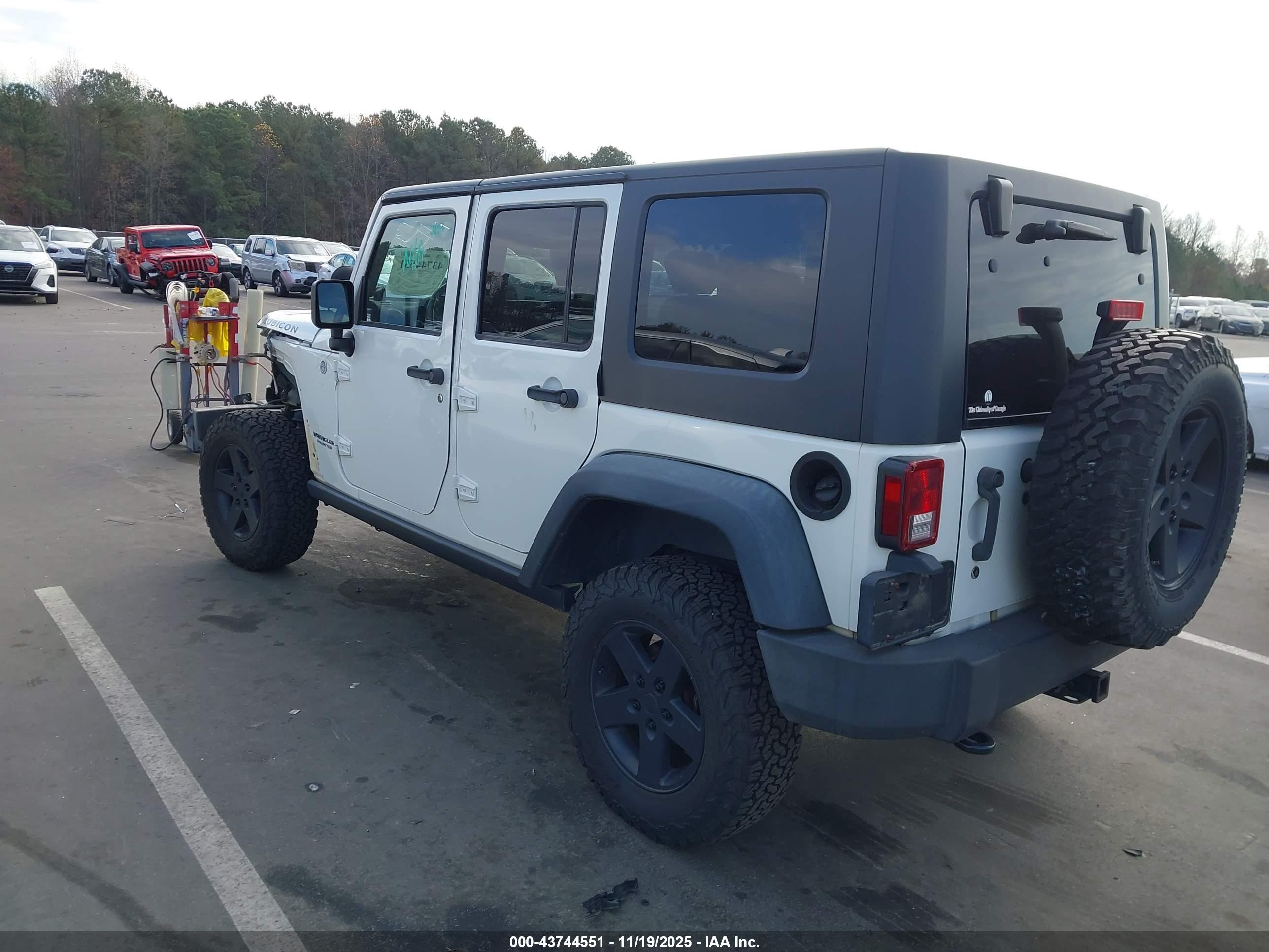 JEEP WRANGLER image 3
