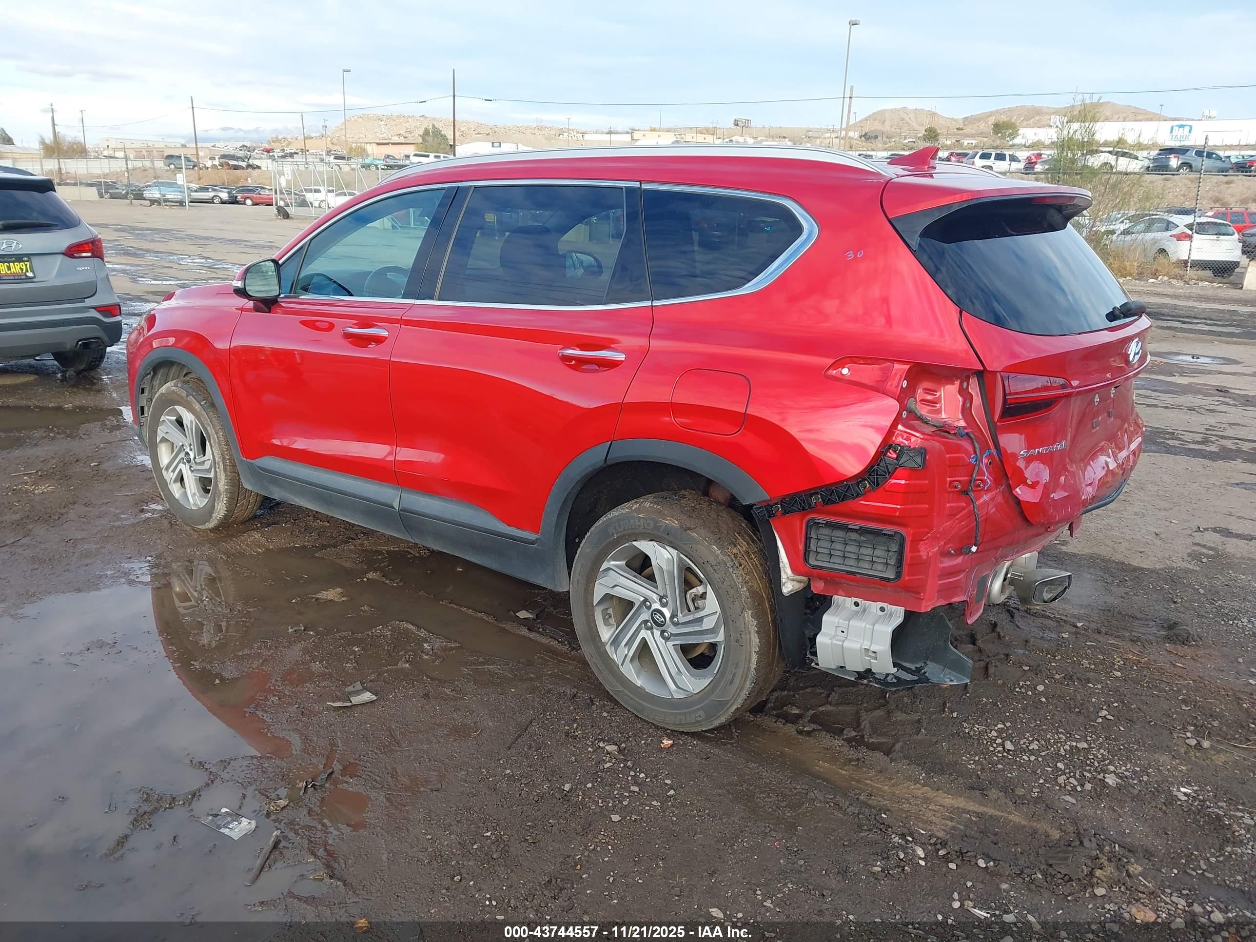 HYUNDAI SANTA image 3