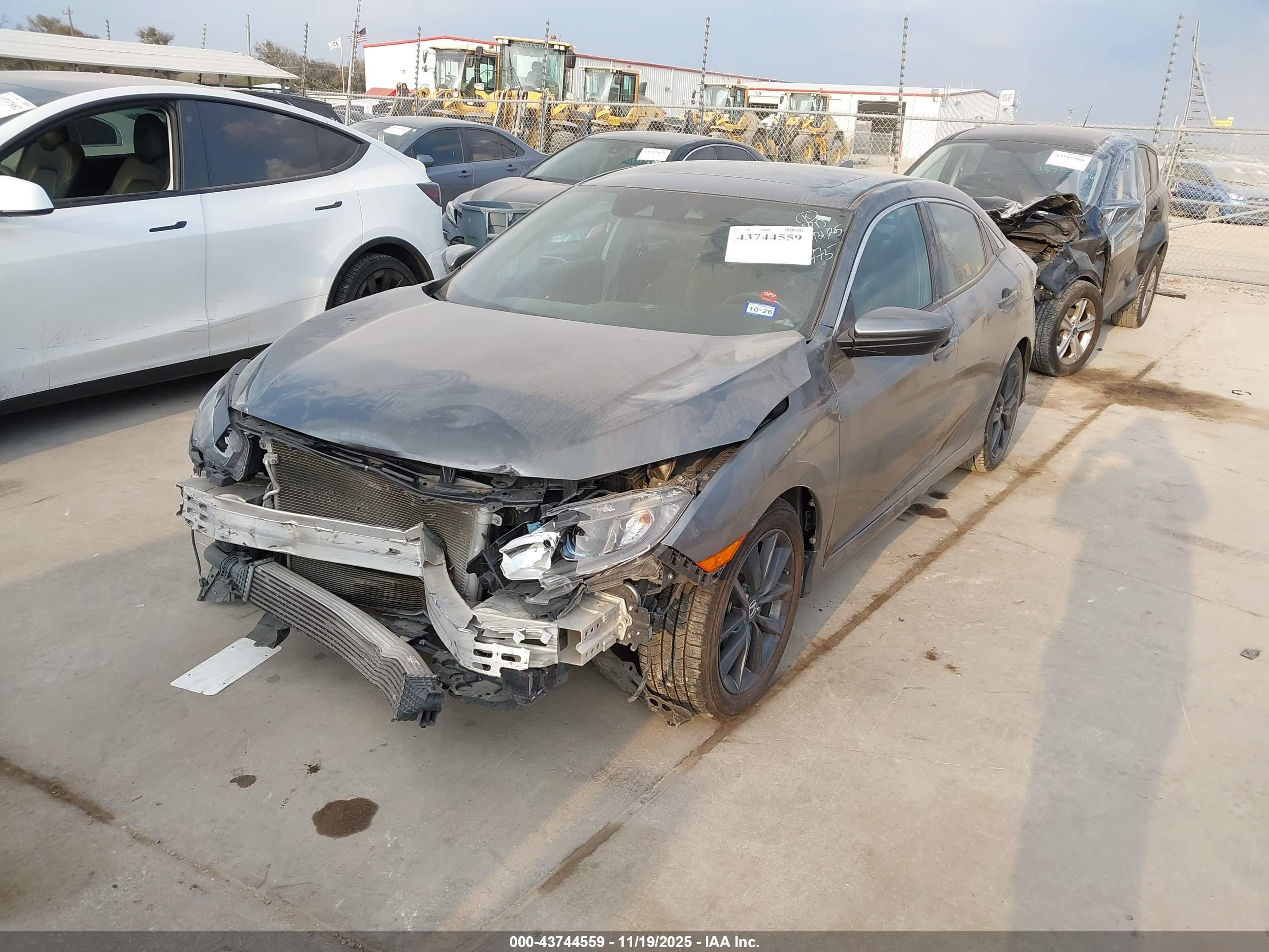 HONDA CIVIC image 2