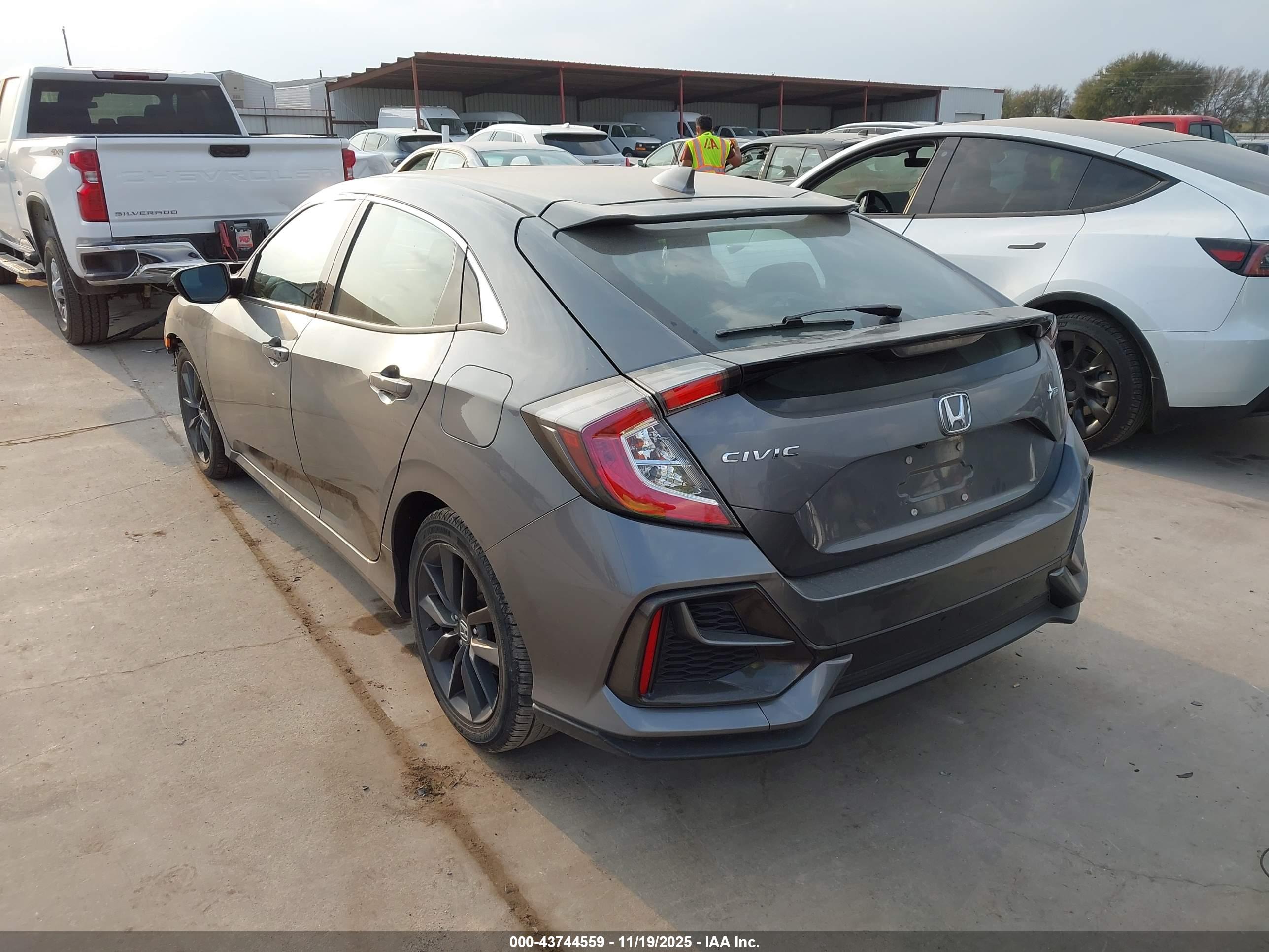 HONDA CIVIC image 3