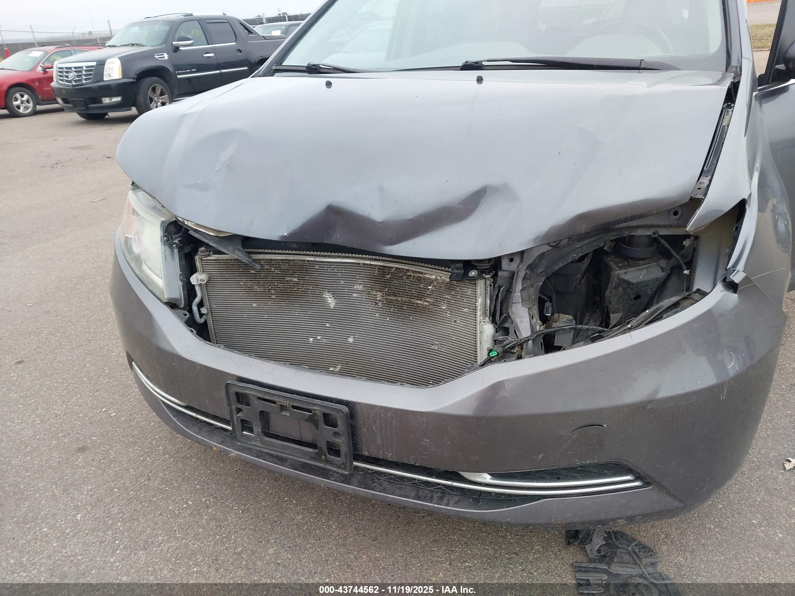 HONDA ODYSSEY image 6