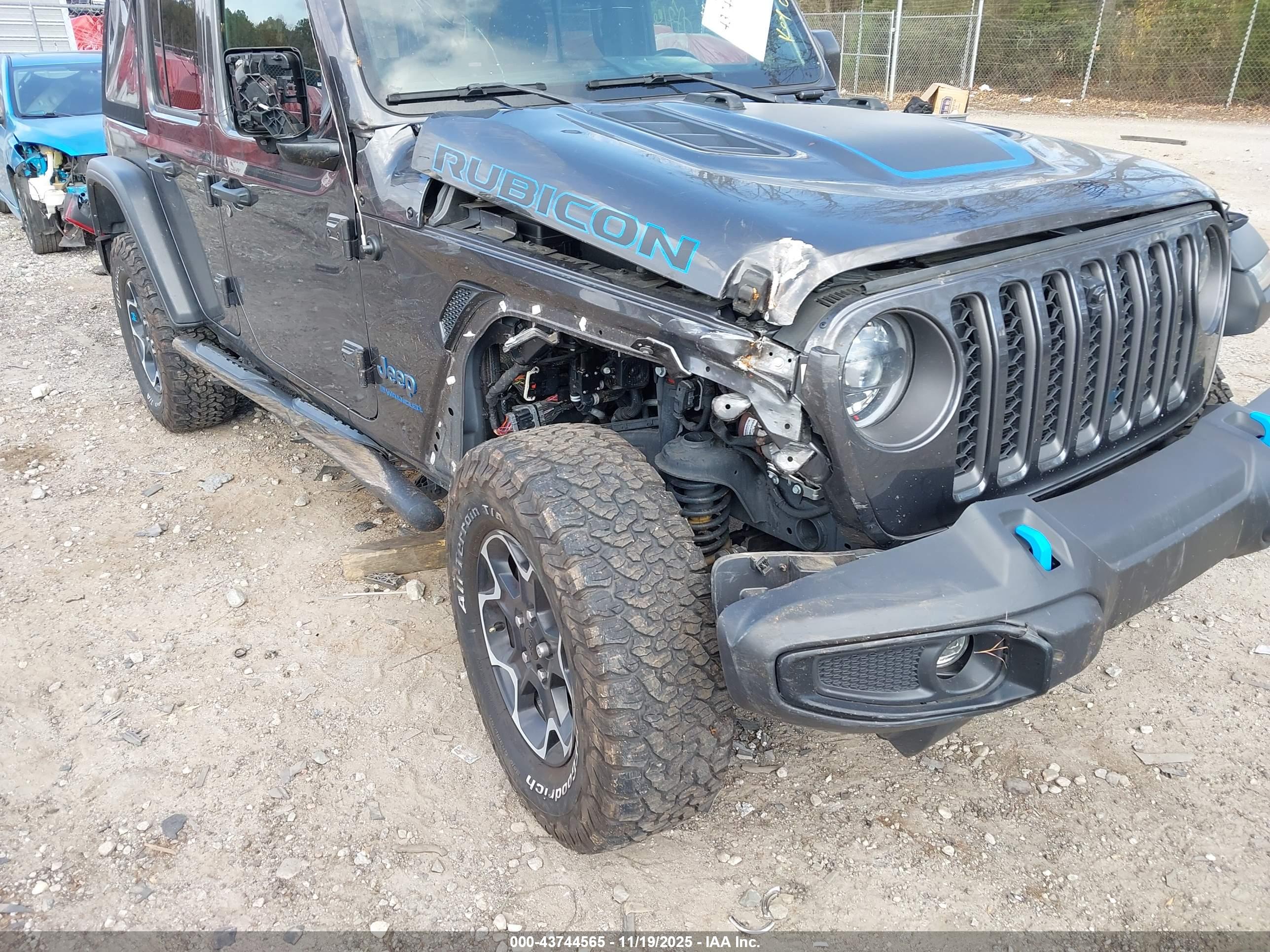 JEEP WRANGLER image 6