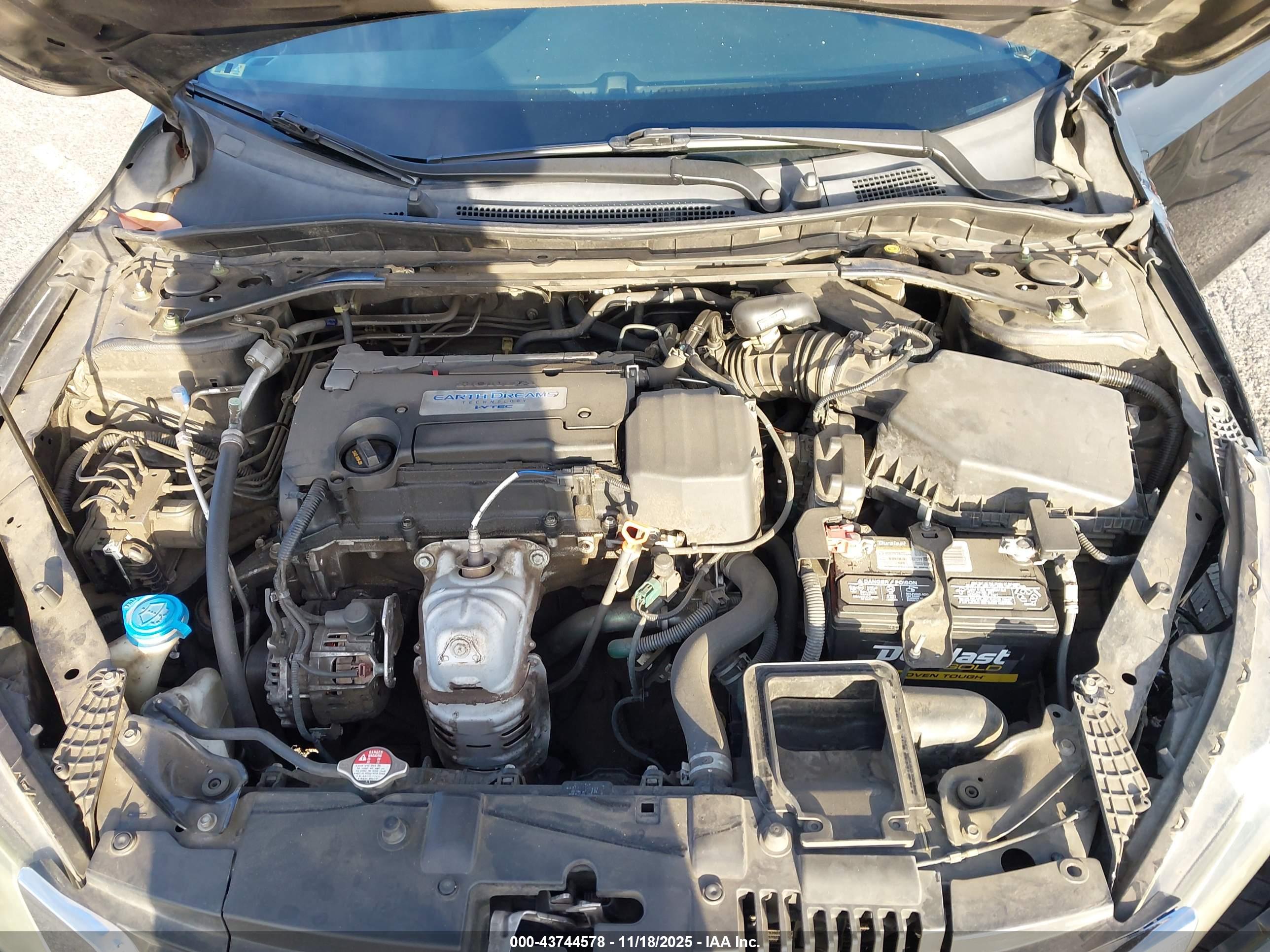 HONDA ACCORD image 10