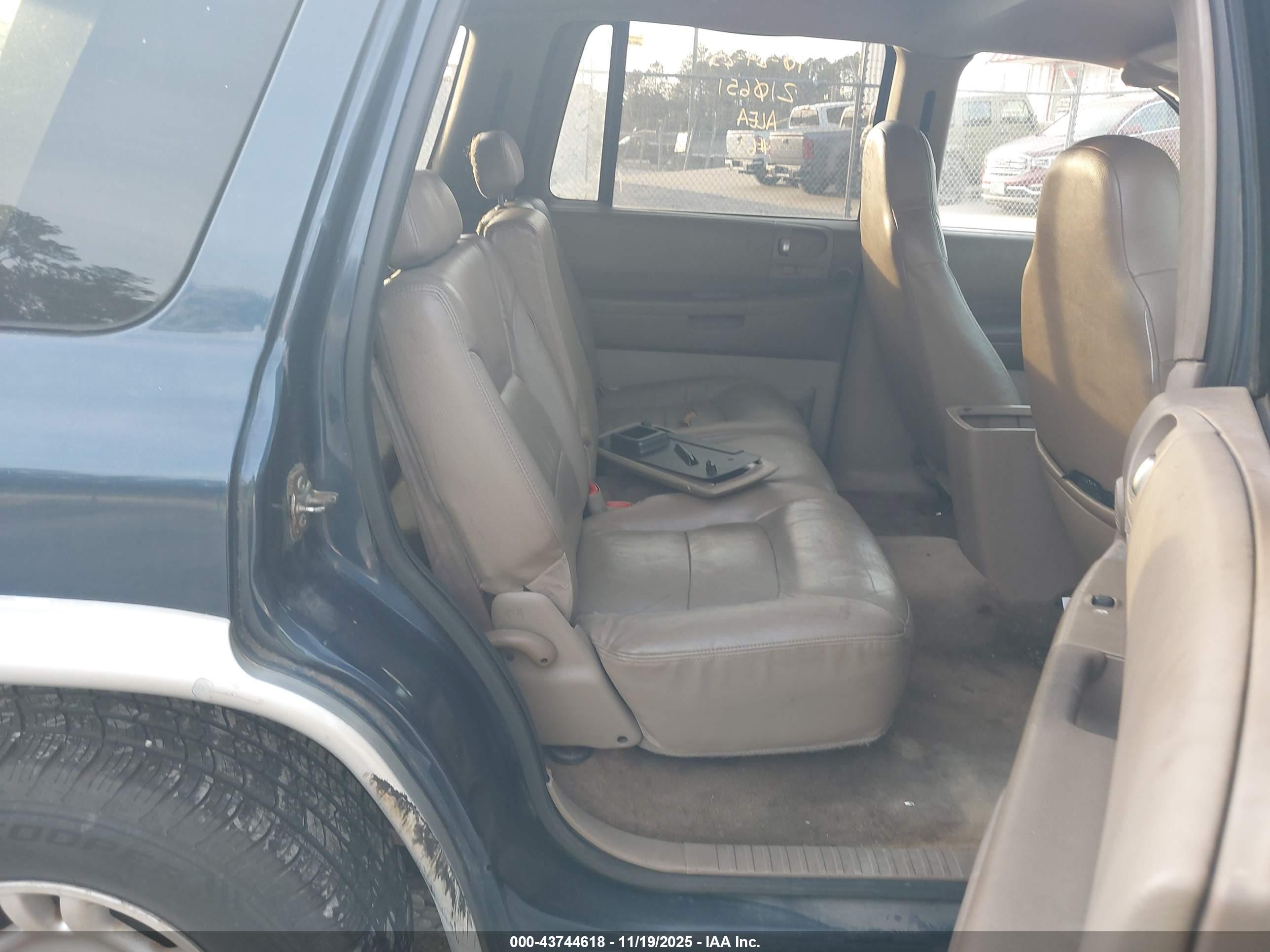 DODGE DURANGO image 8