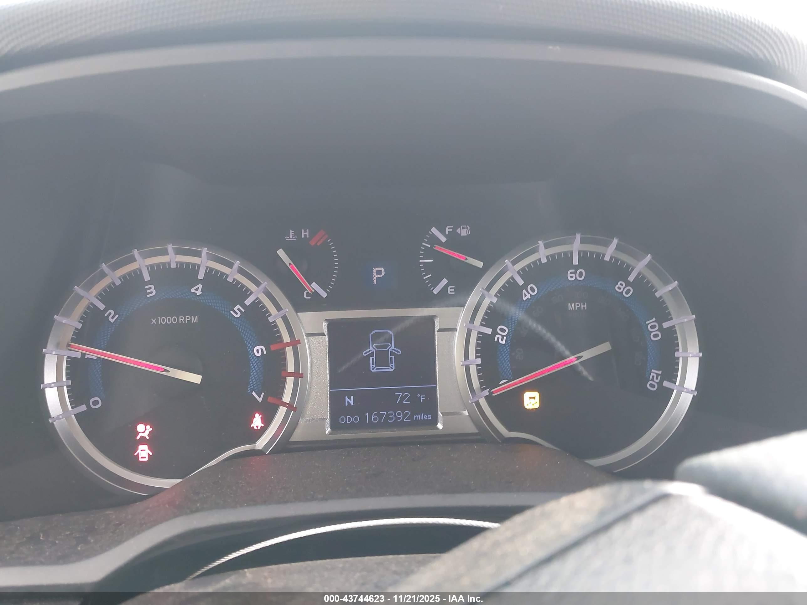 TOYOTA 4RUNNER image 7