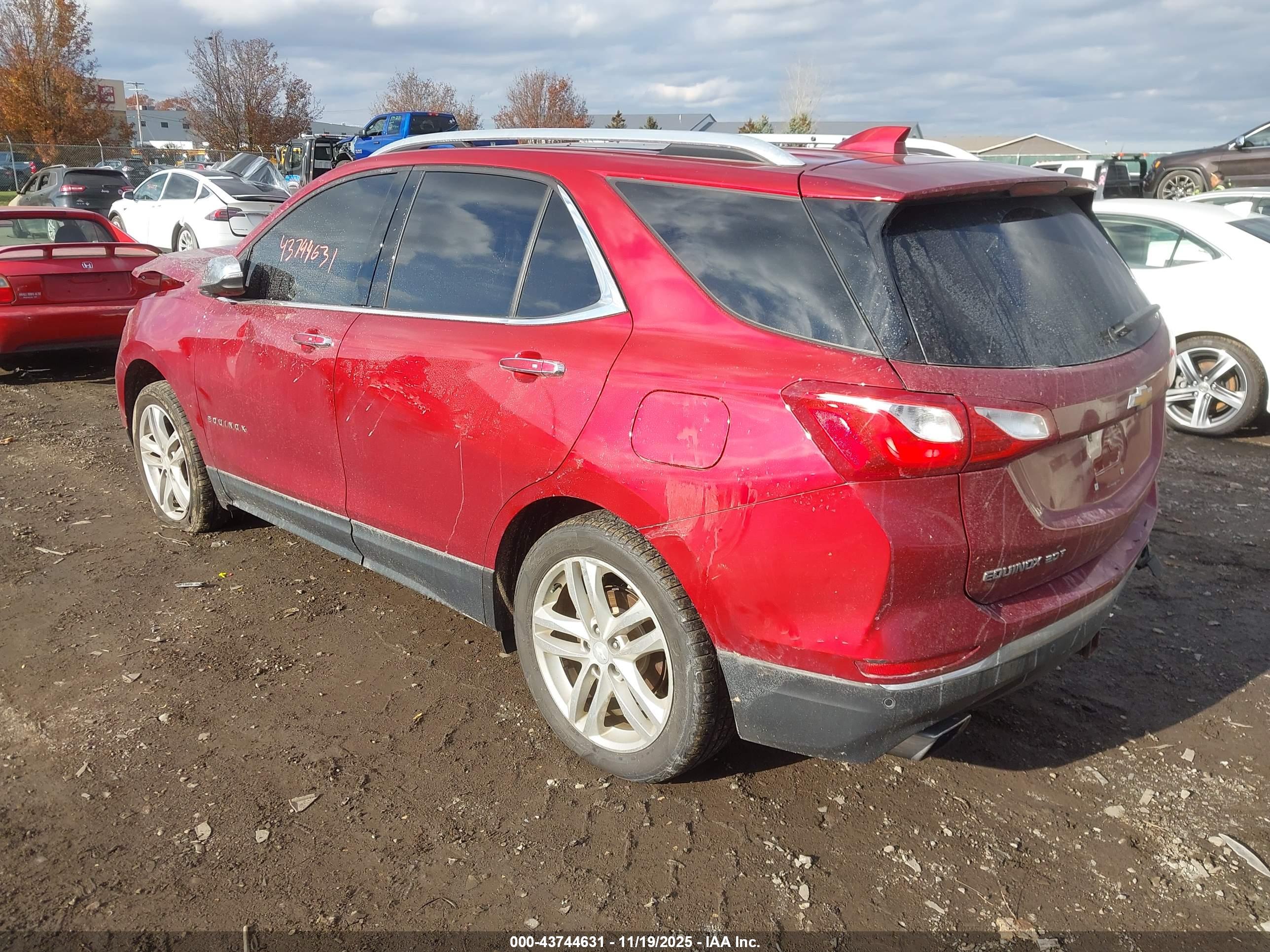 CHEVROLET EQUINOX image 3