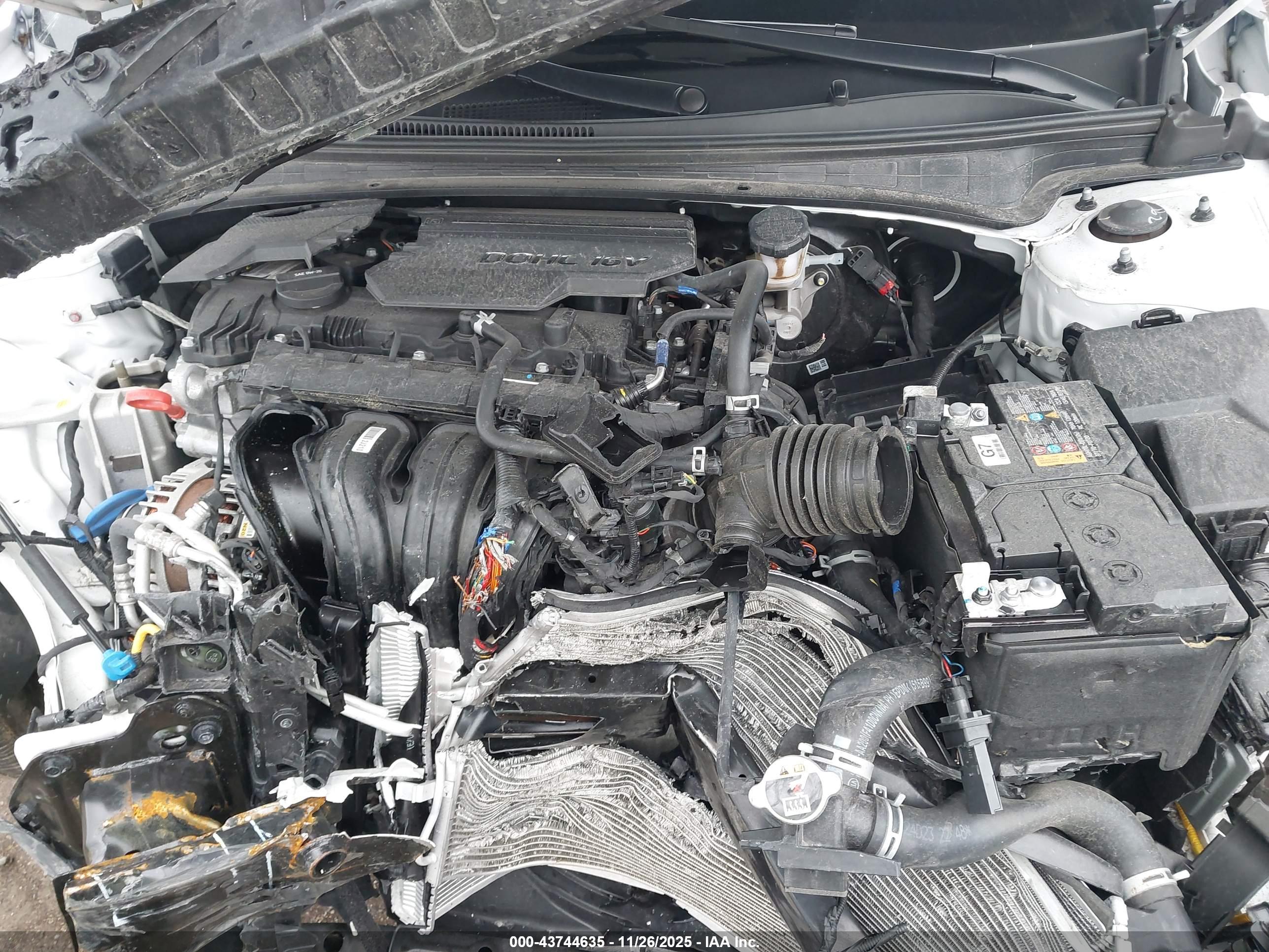 HYUNDAI ELANTRA image 10