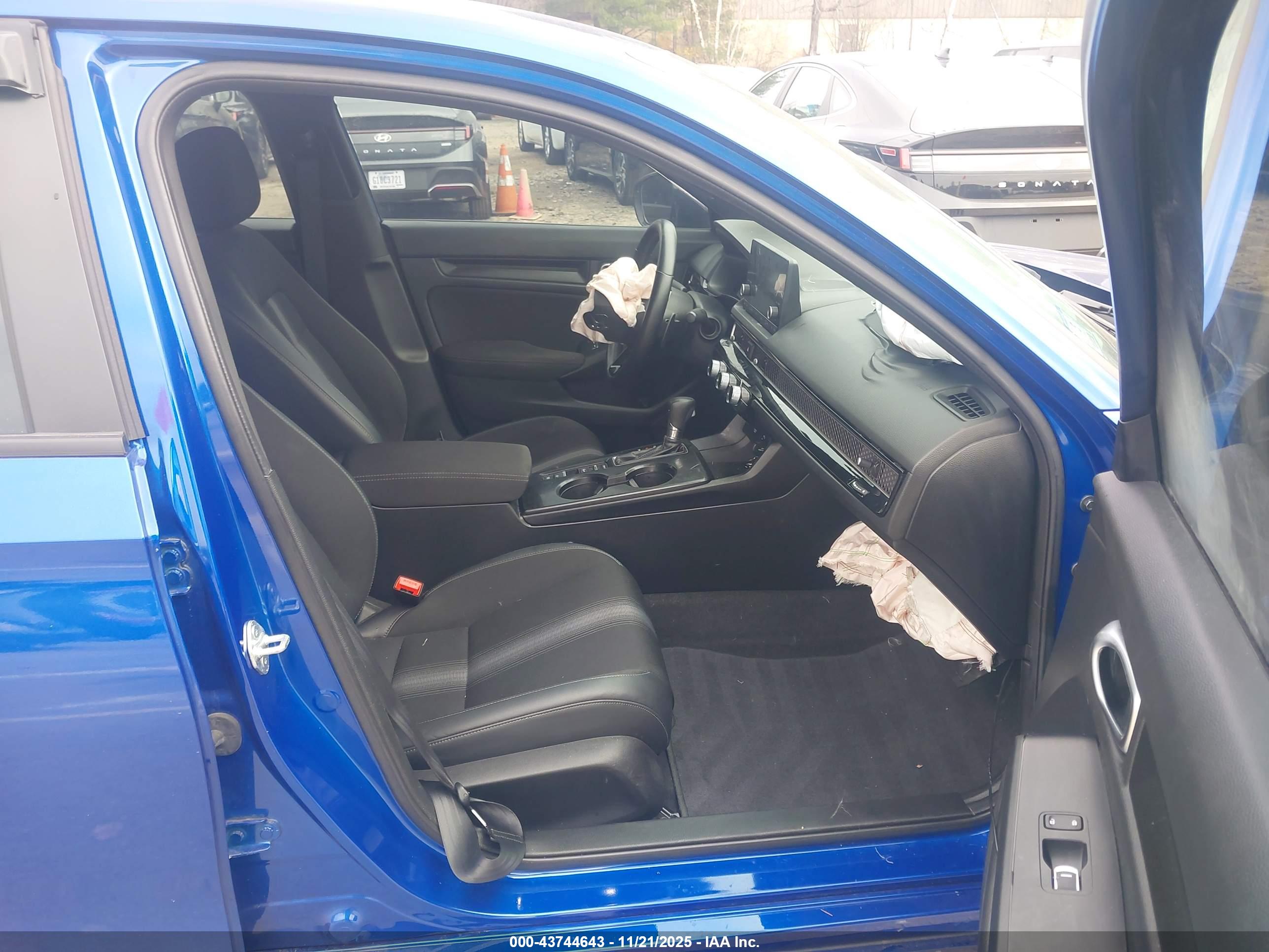 HONDA CIVIC image 5