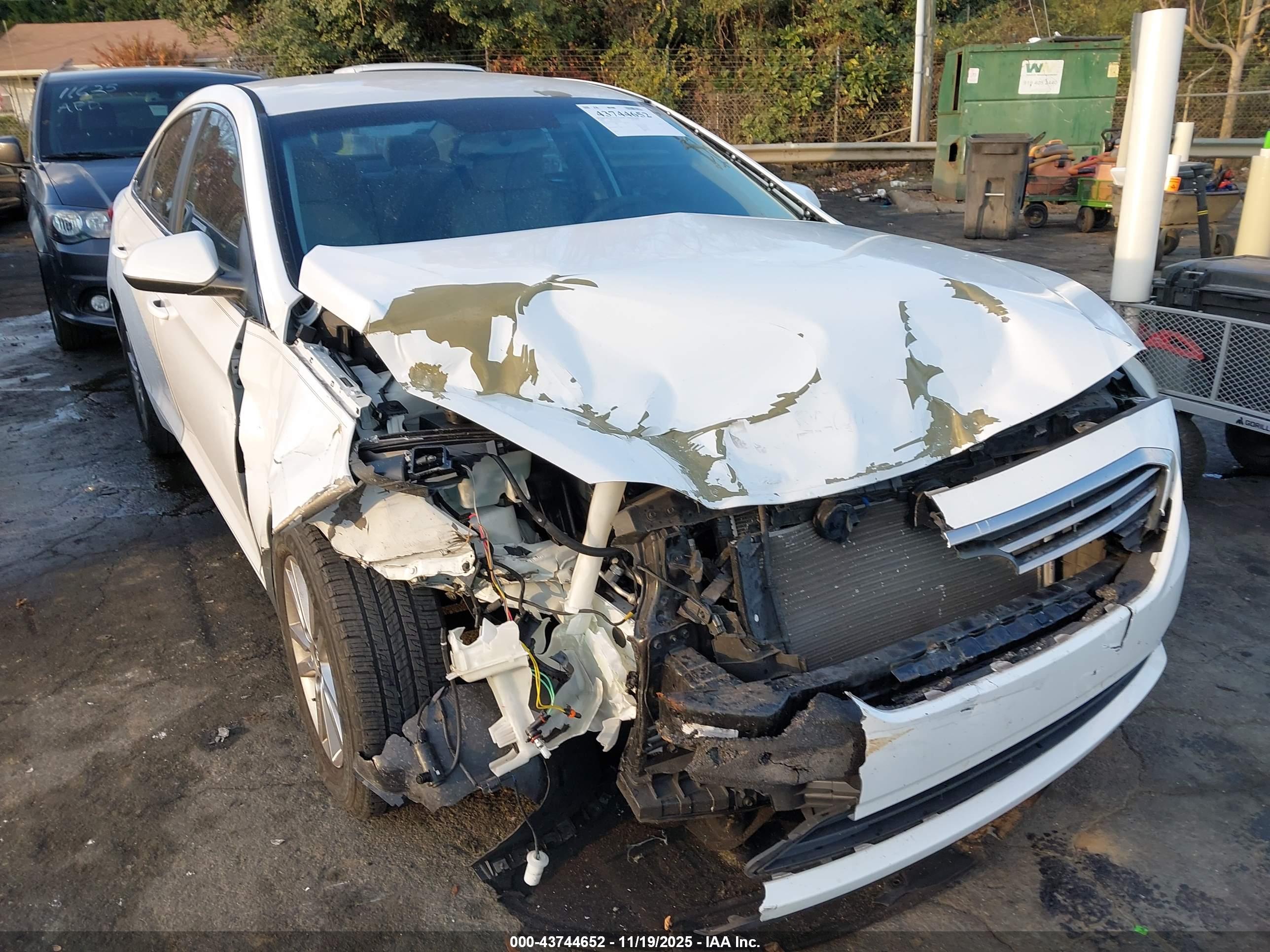 HYUNDAI SONATA image 6