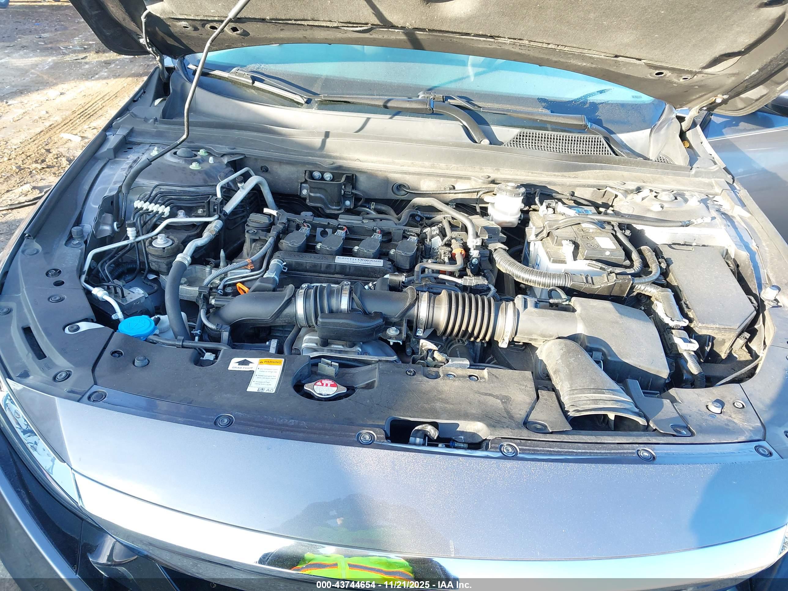HONDA ACCORD image 10