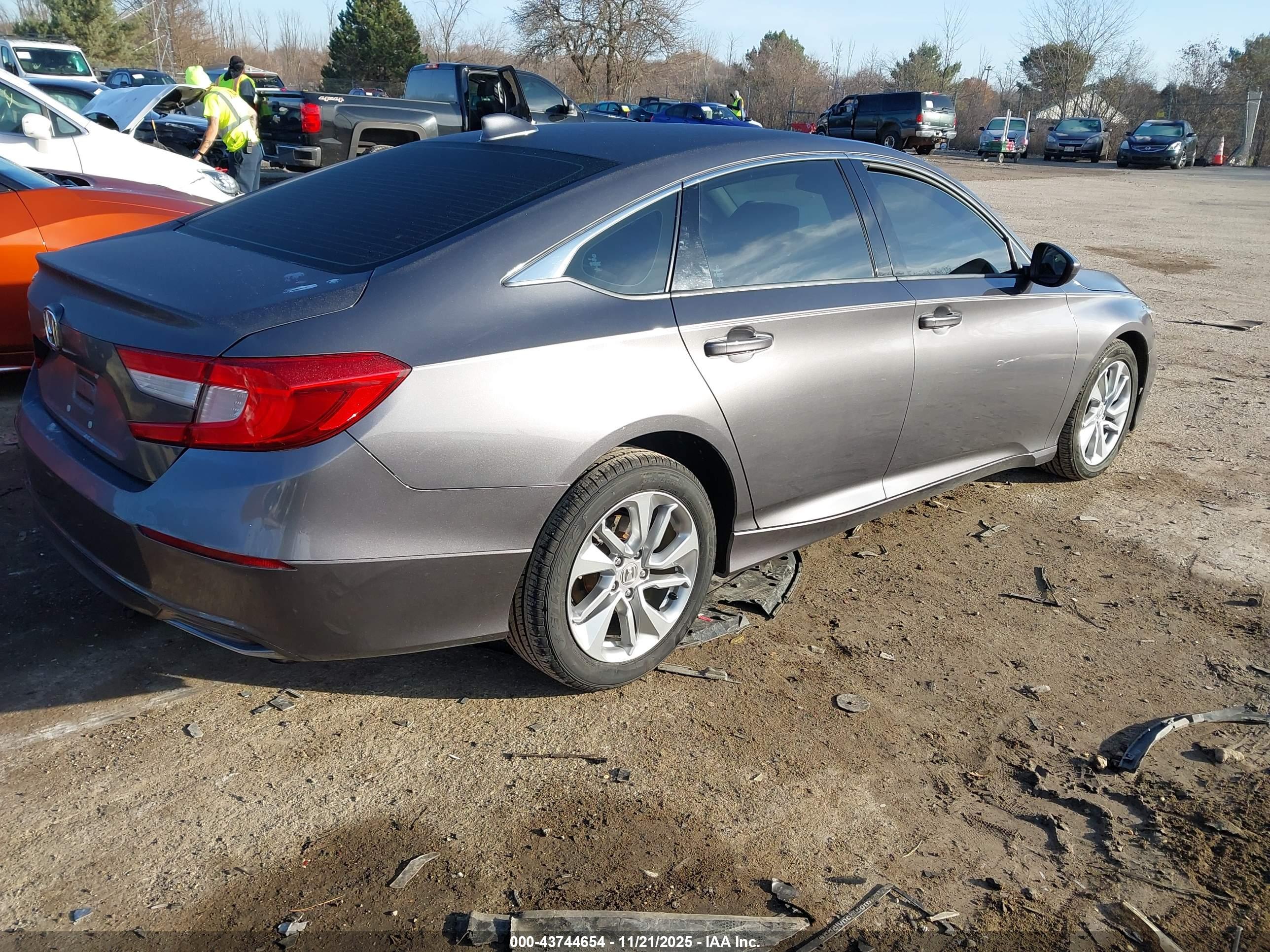 HONDA ACCORD image 4