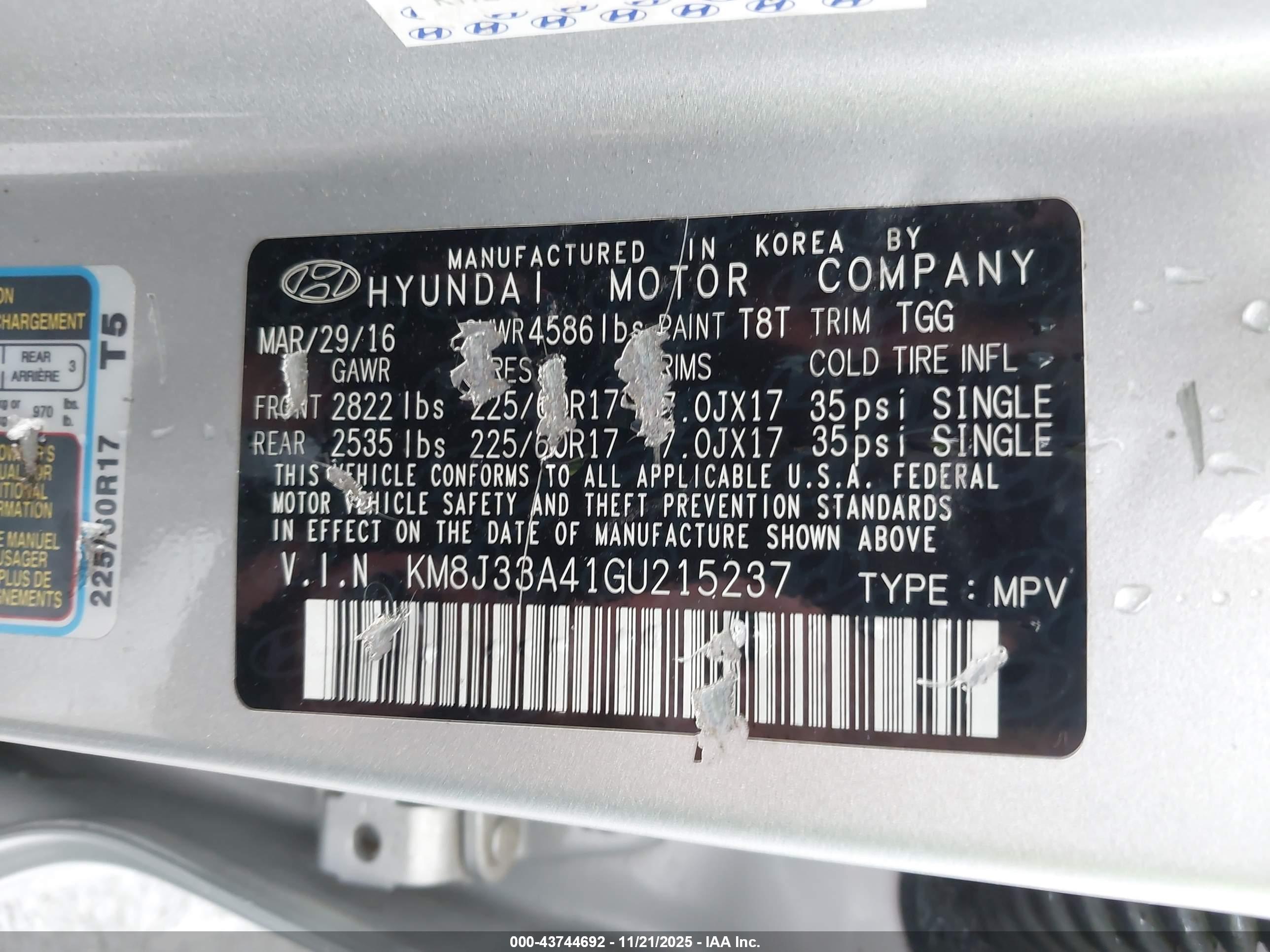 HYUNDAI TUCSON image 9