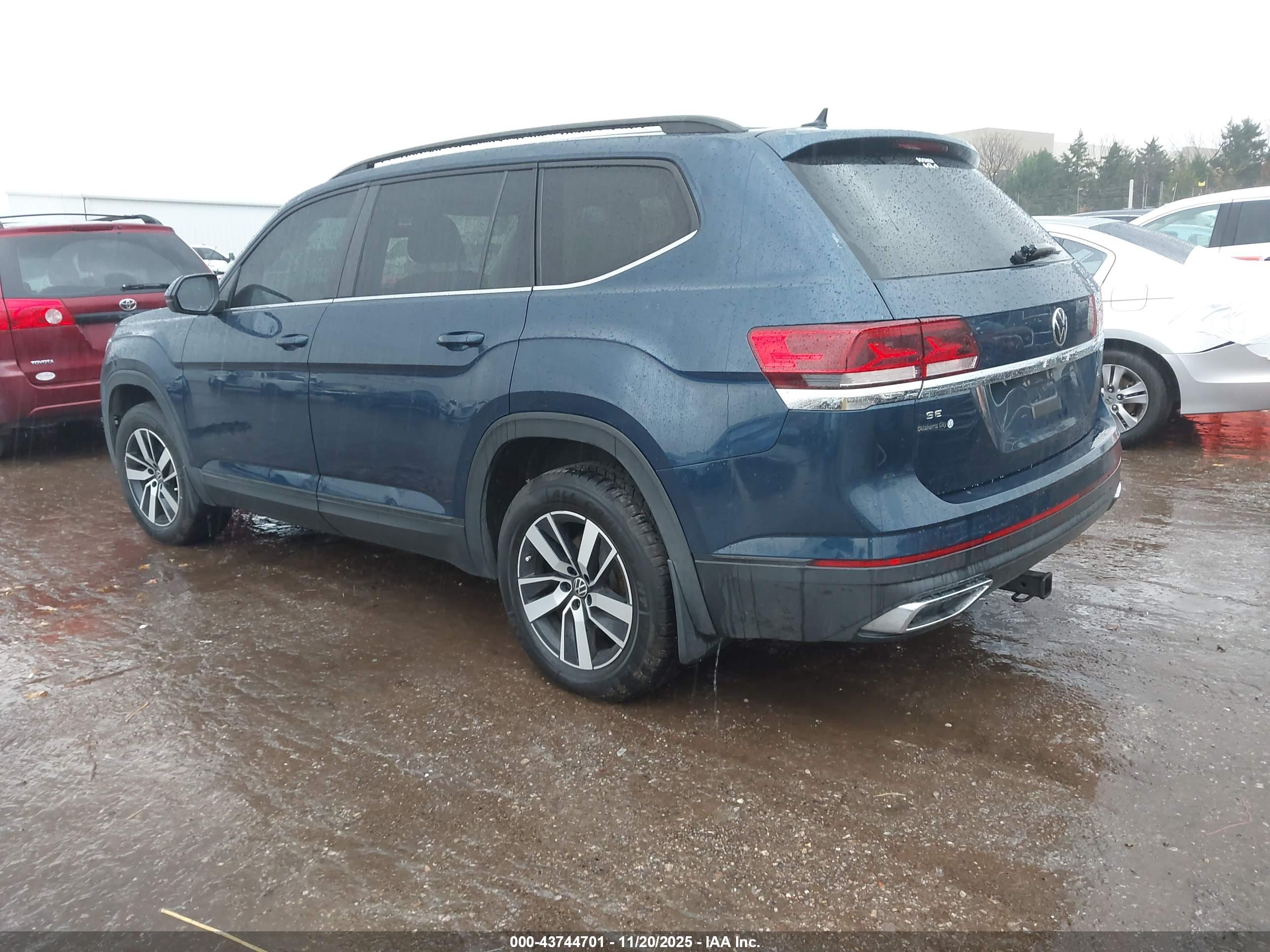 VOLKSWAGEN ATLAS image 3