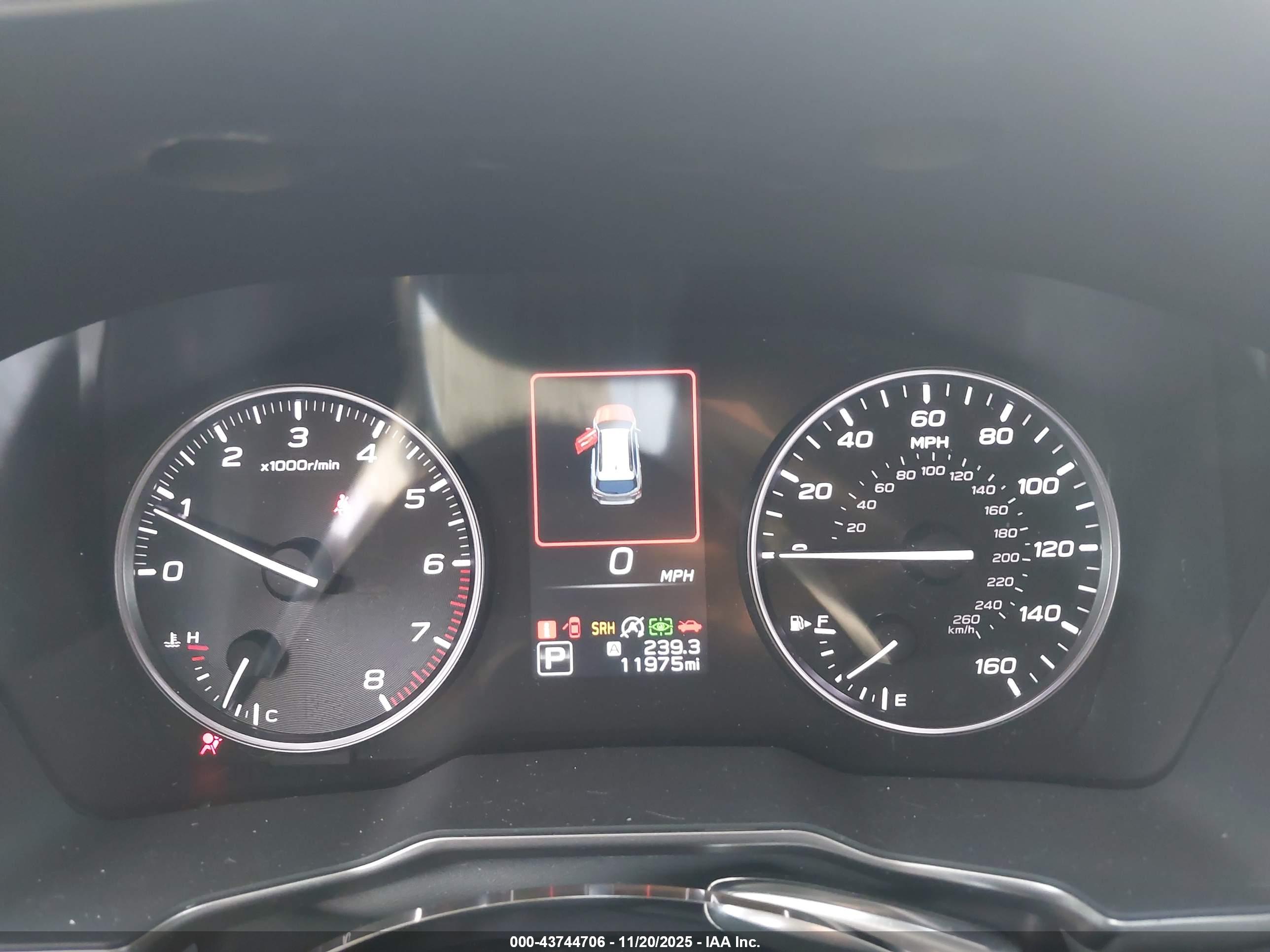 SUBARU OUTBACK image 7