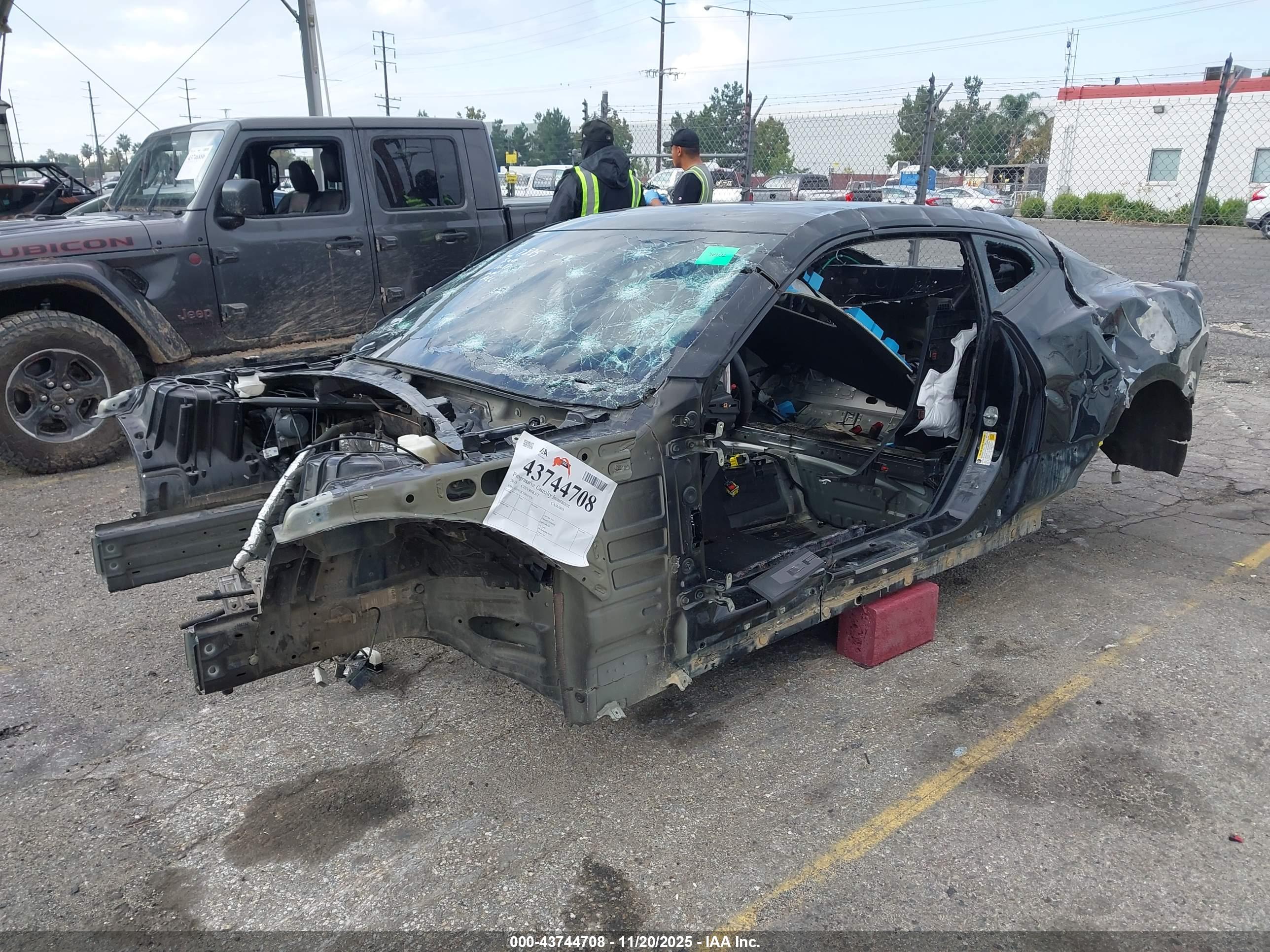 CHEVROLET CAMARO image 2