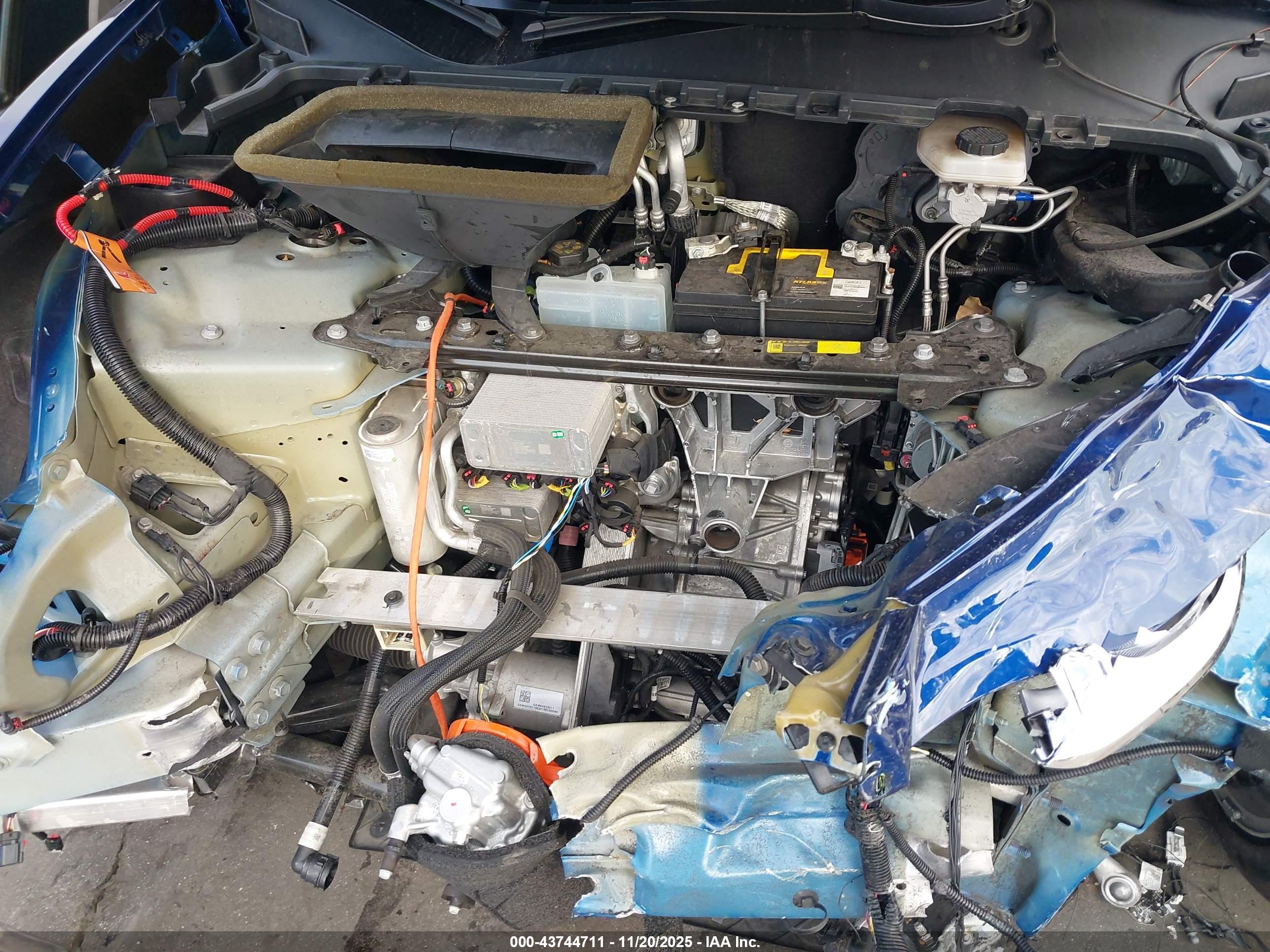 TESLA MODEL image 6