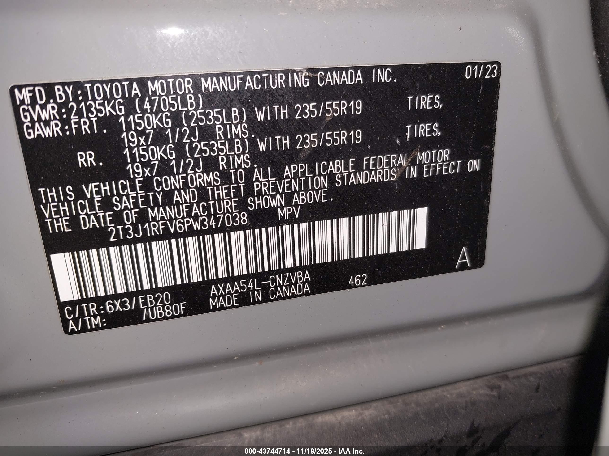 TOYOTA RAV4 image 9