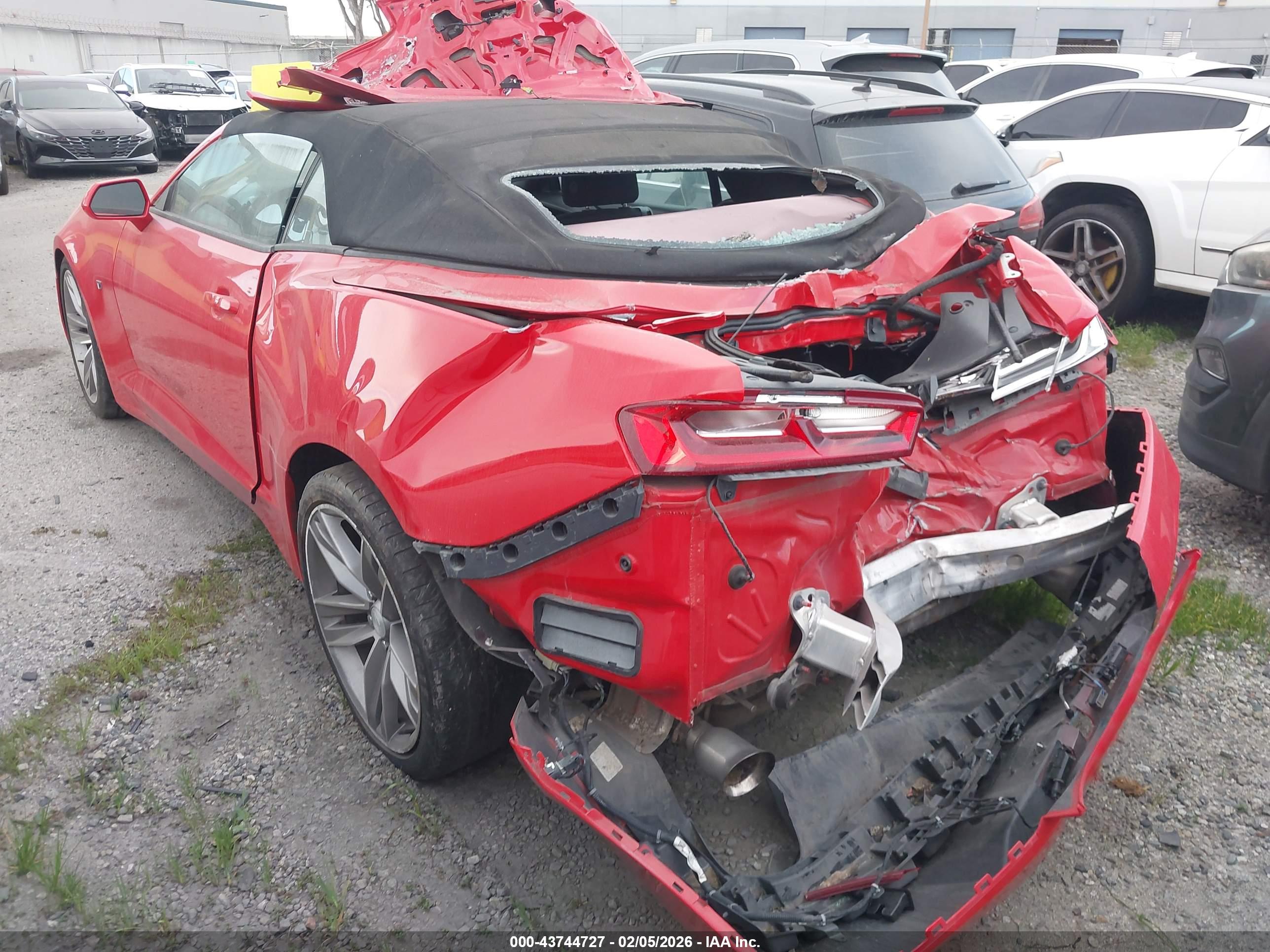 CHEVROLET CAMARO image 3