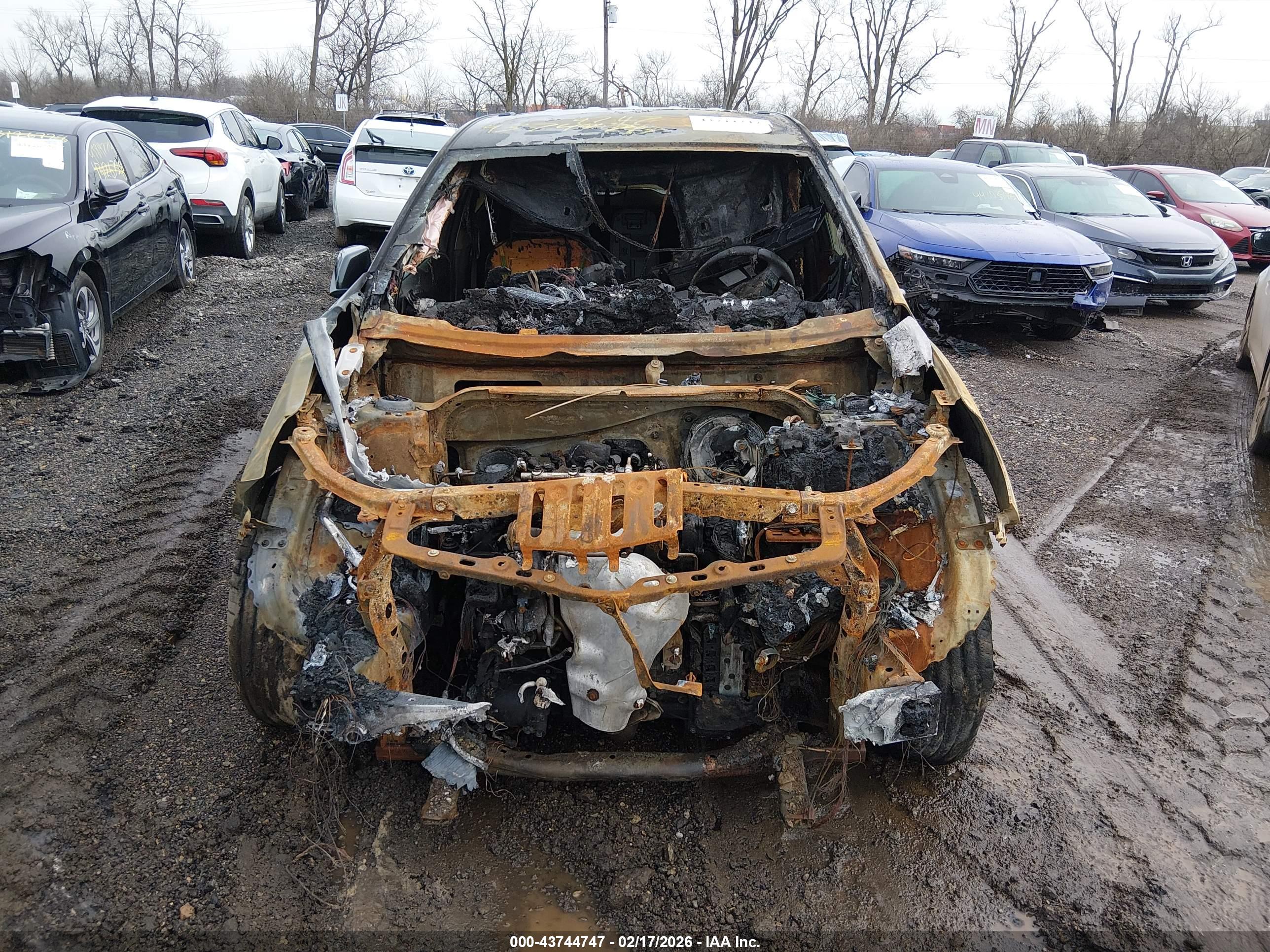 CHEVROLET EQUINOX image 6