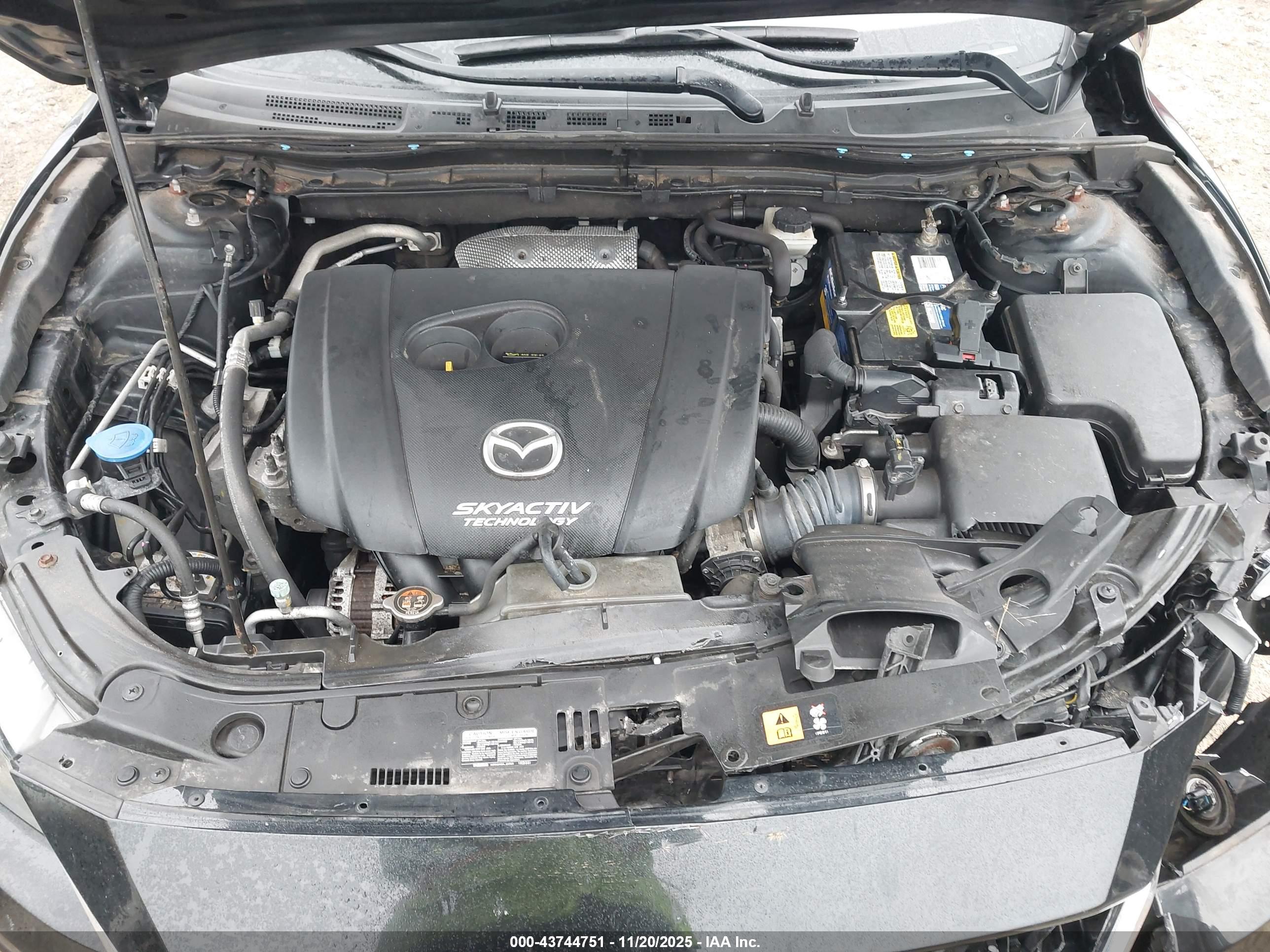 MAZDA MAZDA3 image 10