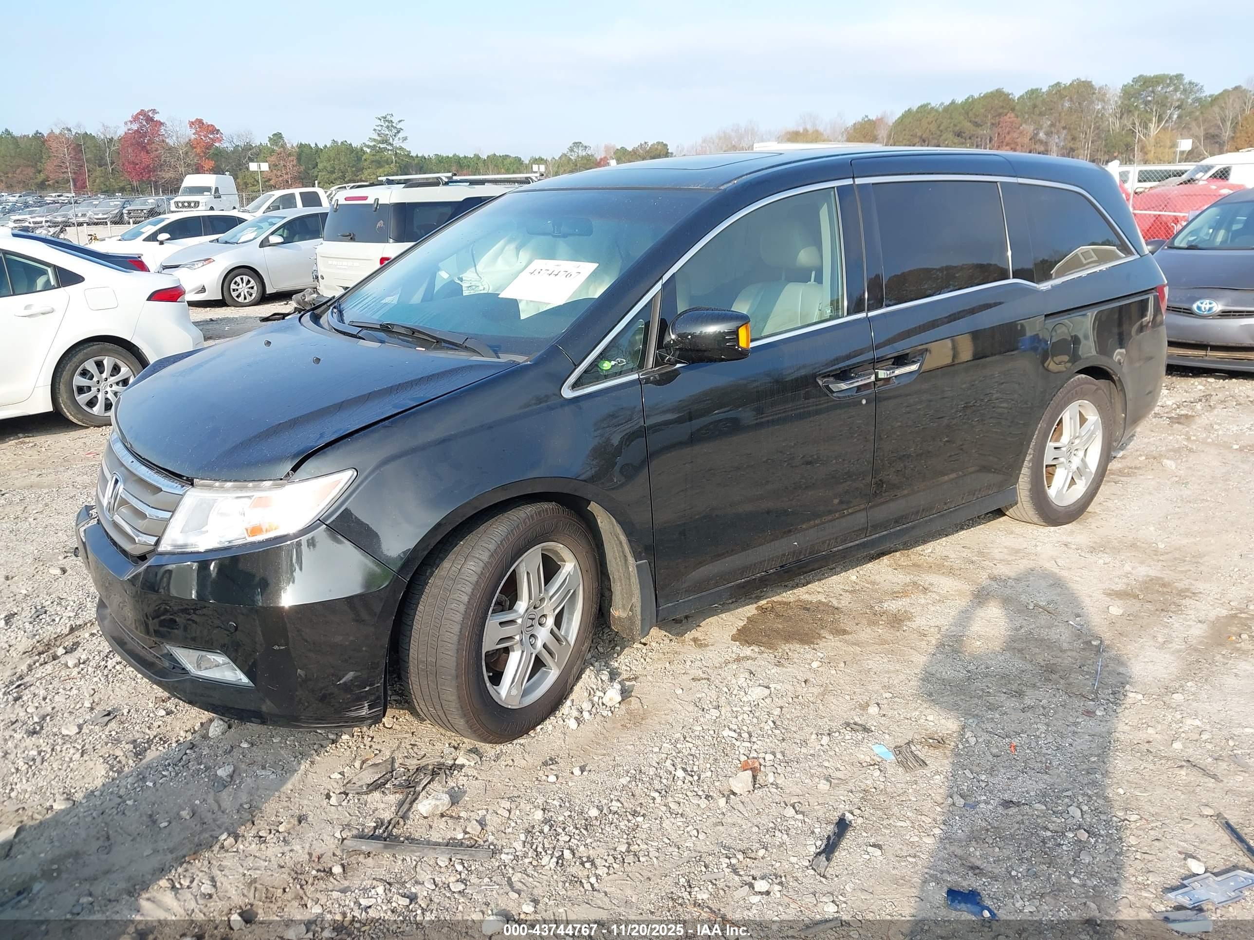 HONDA ODYSSEY image 2