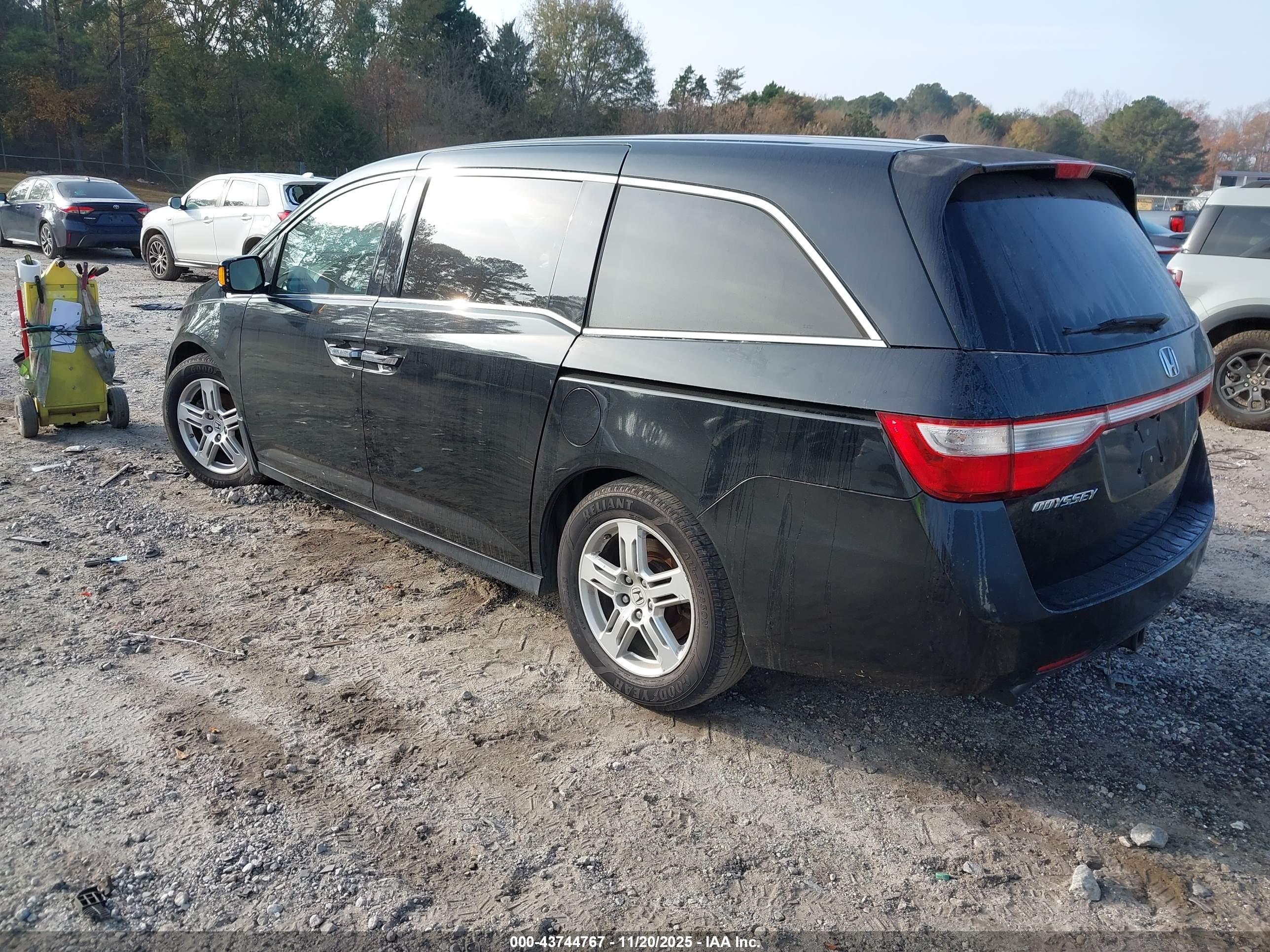 HONDA ODYSSEY image 3