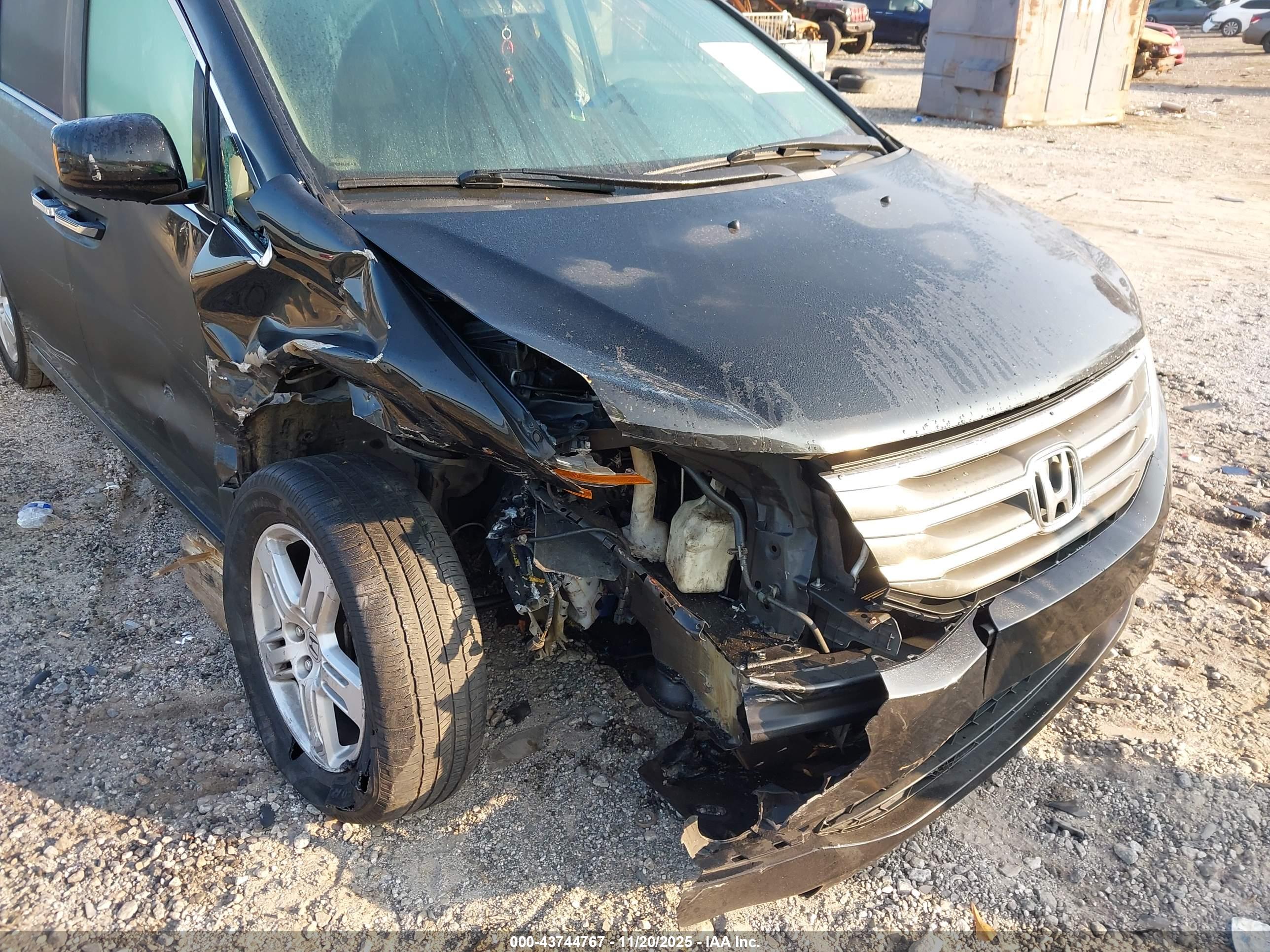 HONDA ODYSSEY image 6