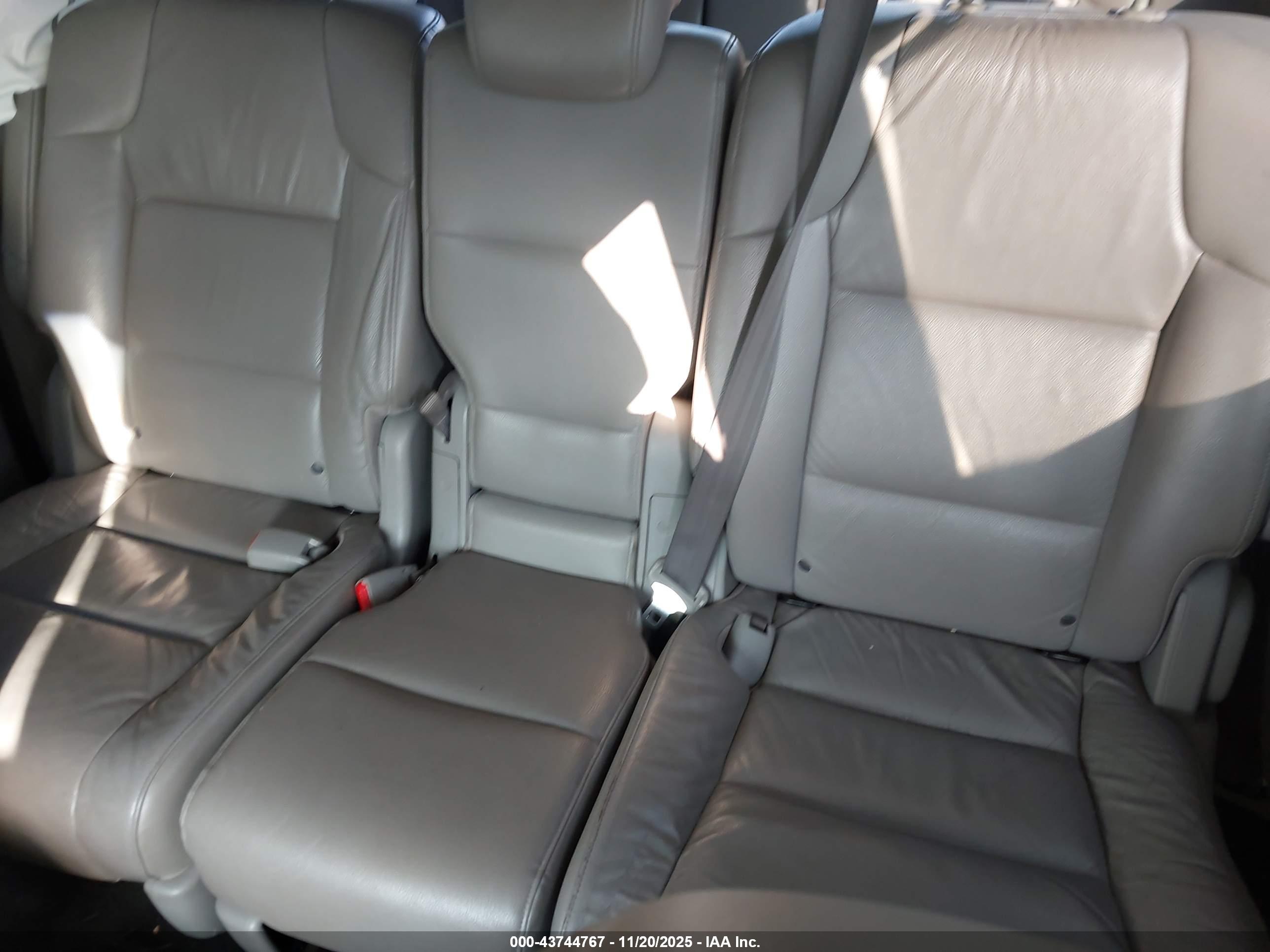 HONDA ODYSSEY image 8