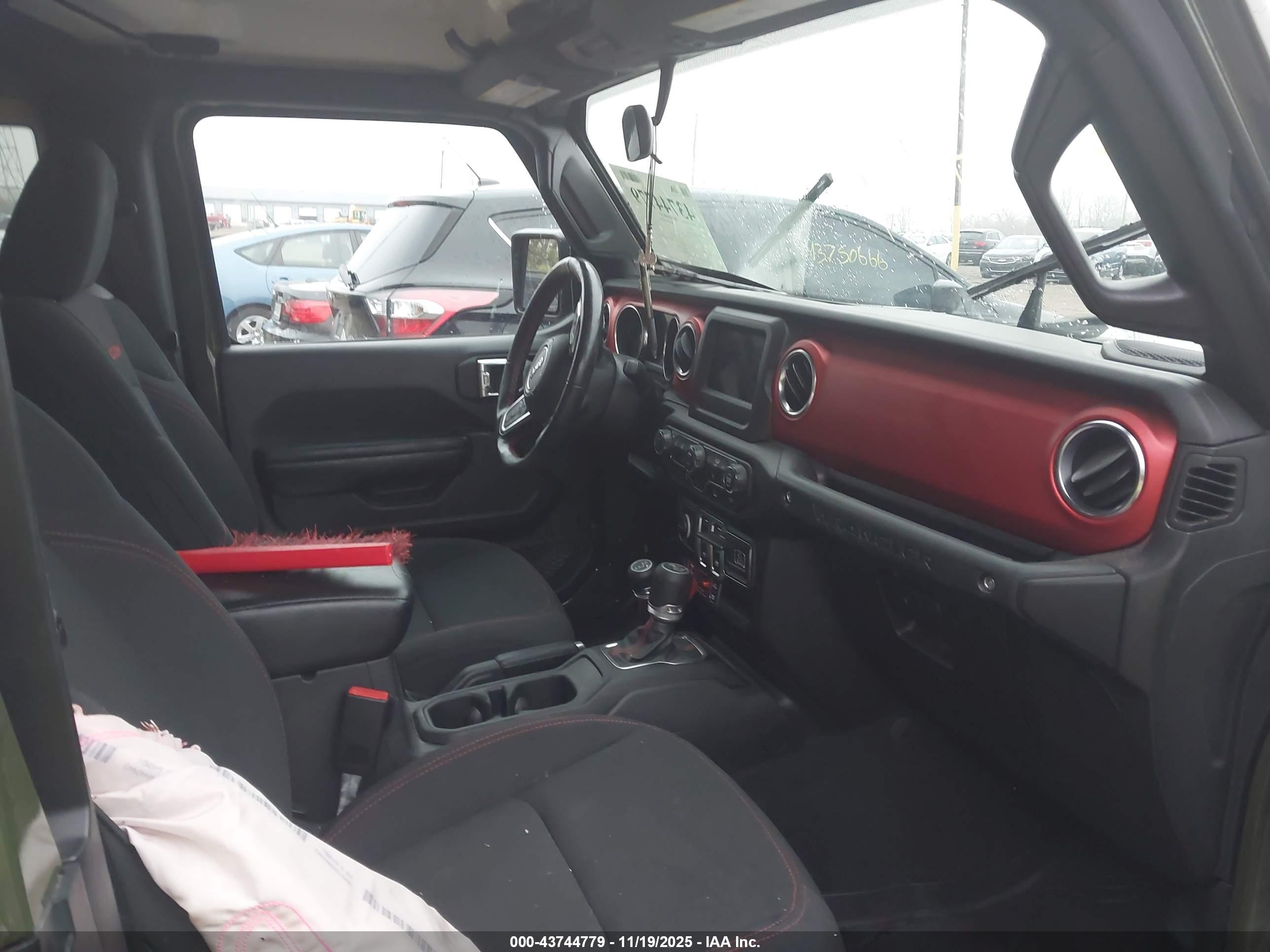 JEEP WRANGLER image 5