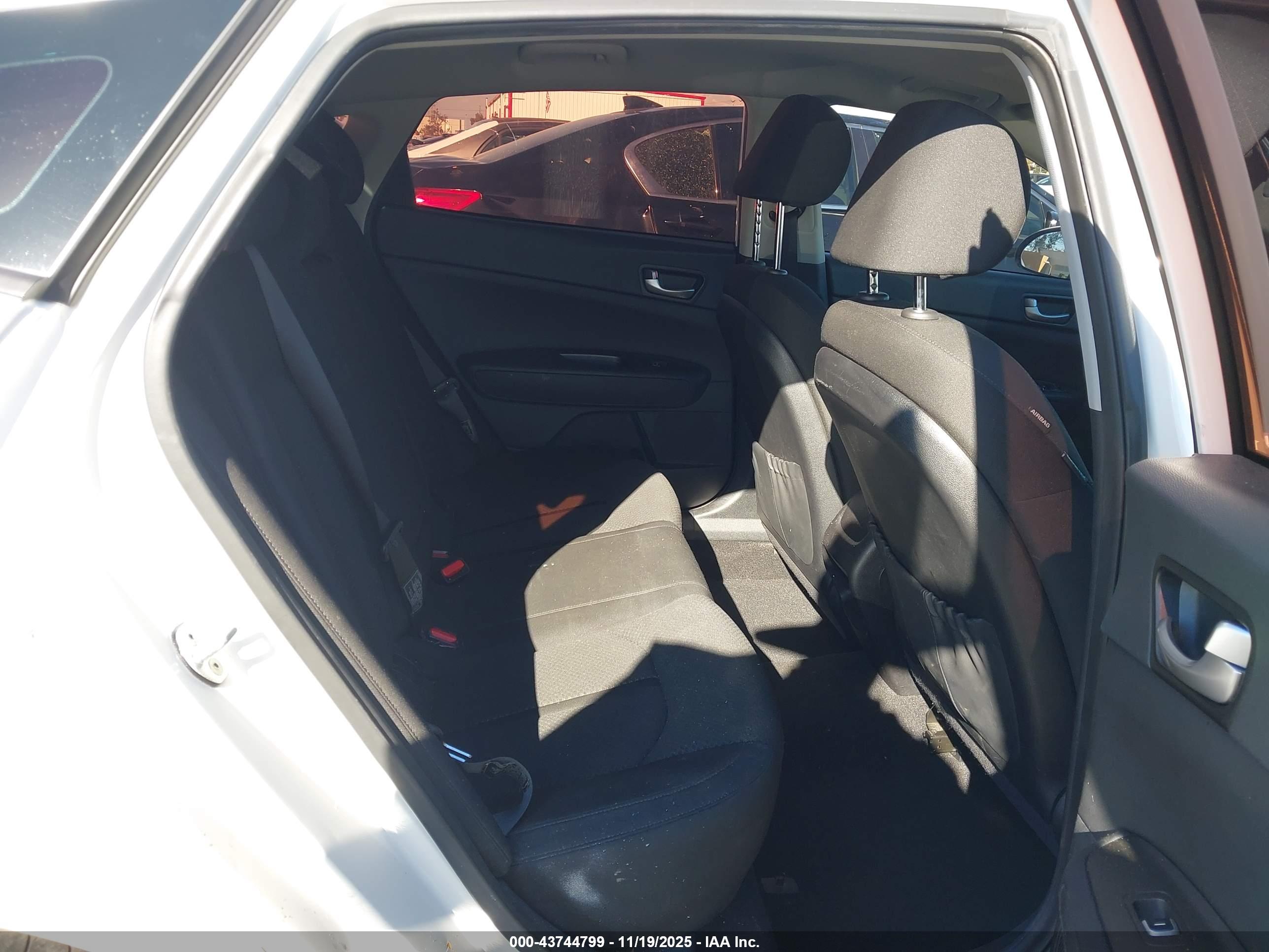 KIA OPTIMA image 8