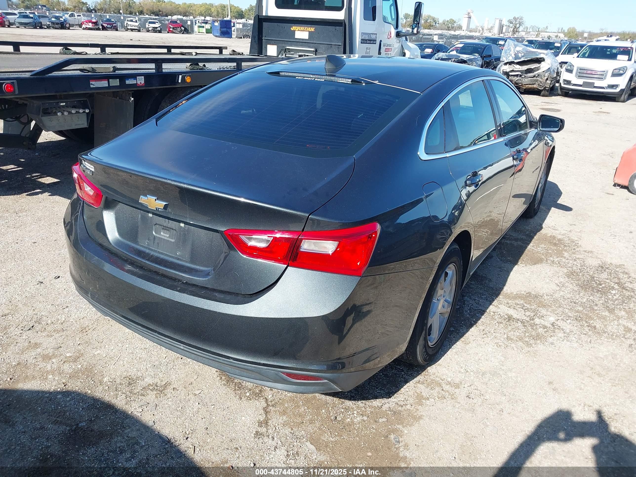 CHEVROLET MALIBU image 4