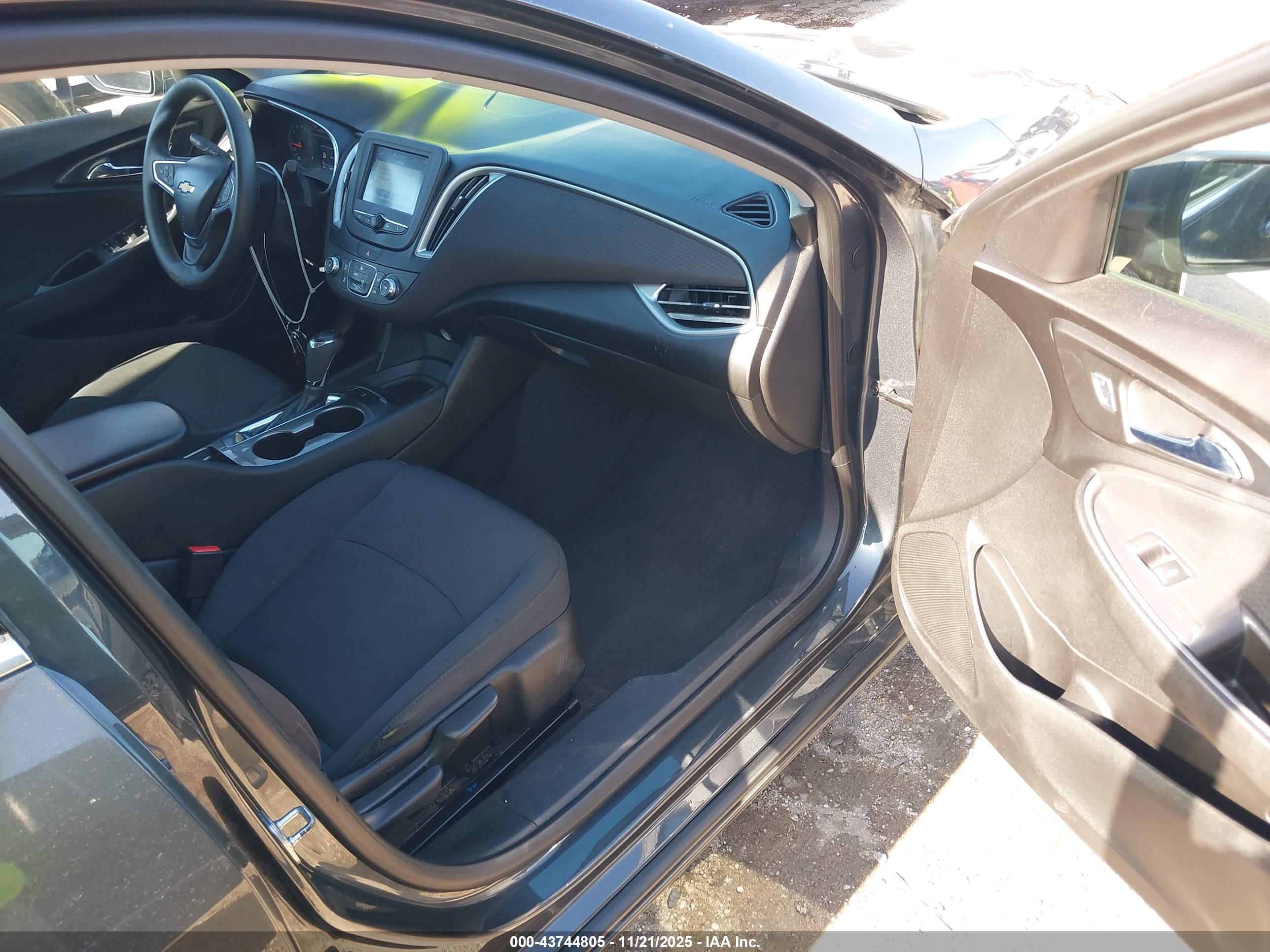 CHEVROLET MALIBU image 5