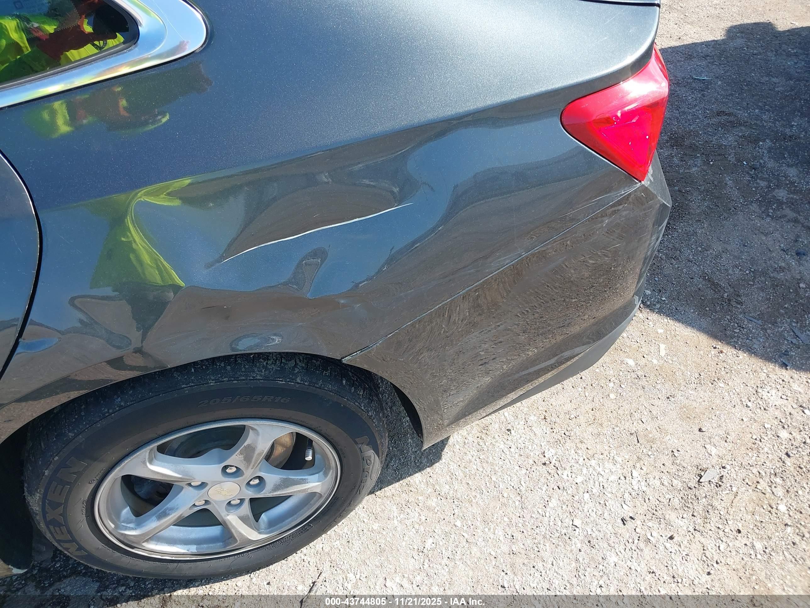 CHEVROLET MALIBU image 6