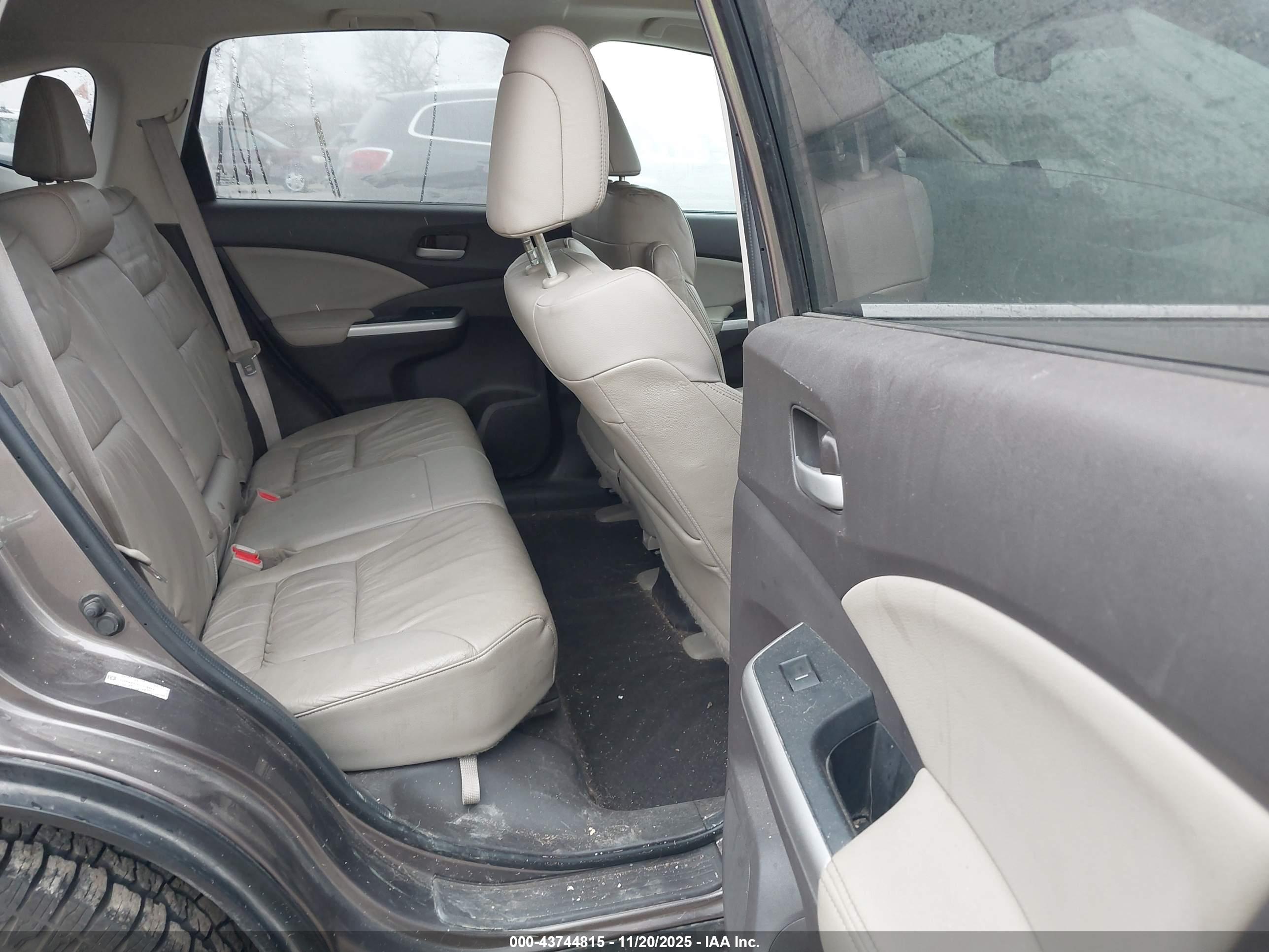 HONDA CR-V image 8