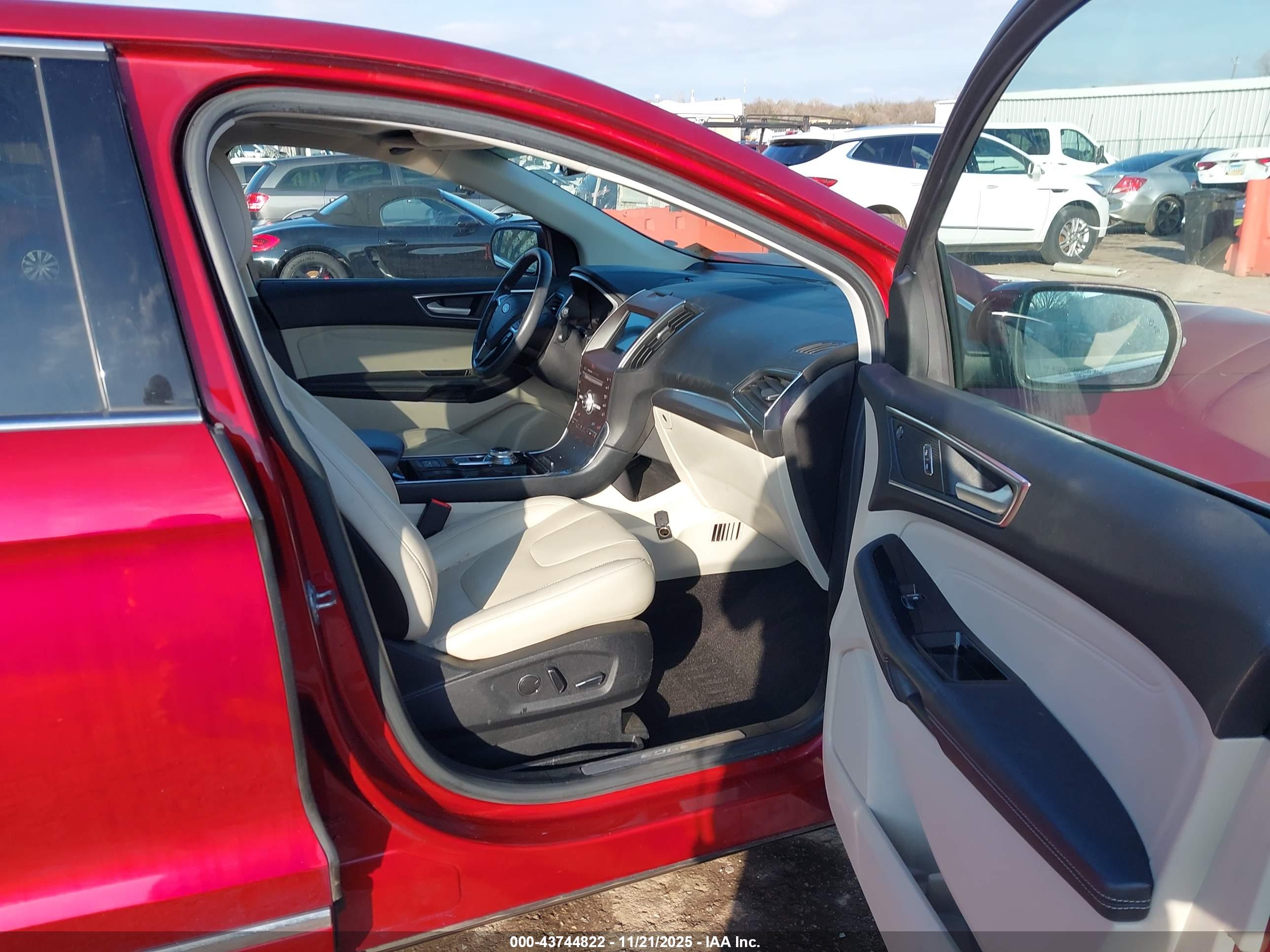 FORD EDGE image 5