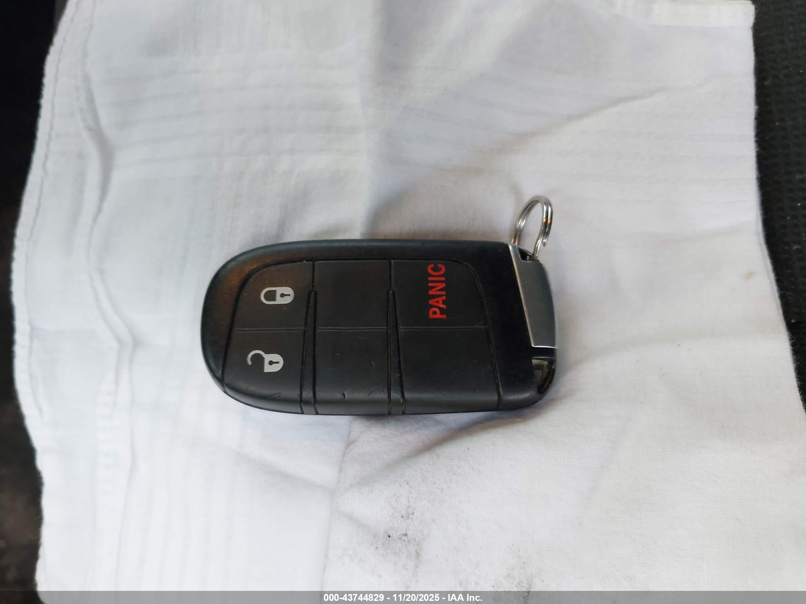 DODGE DURANGO image 11