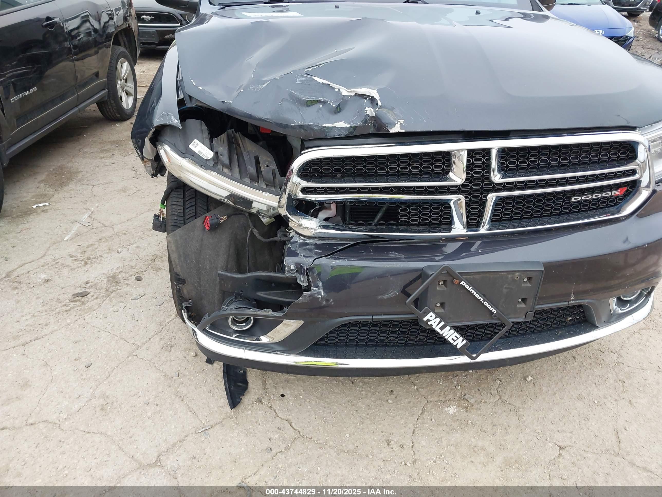 DODGE DURANGO image 6