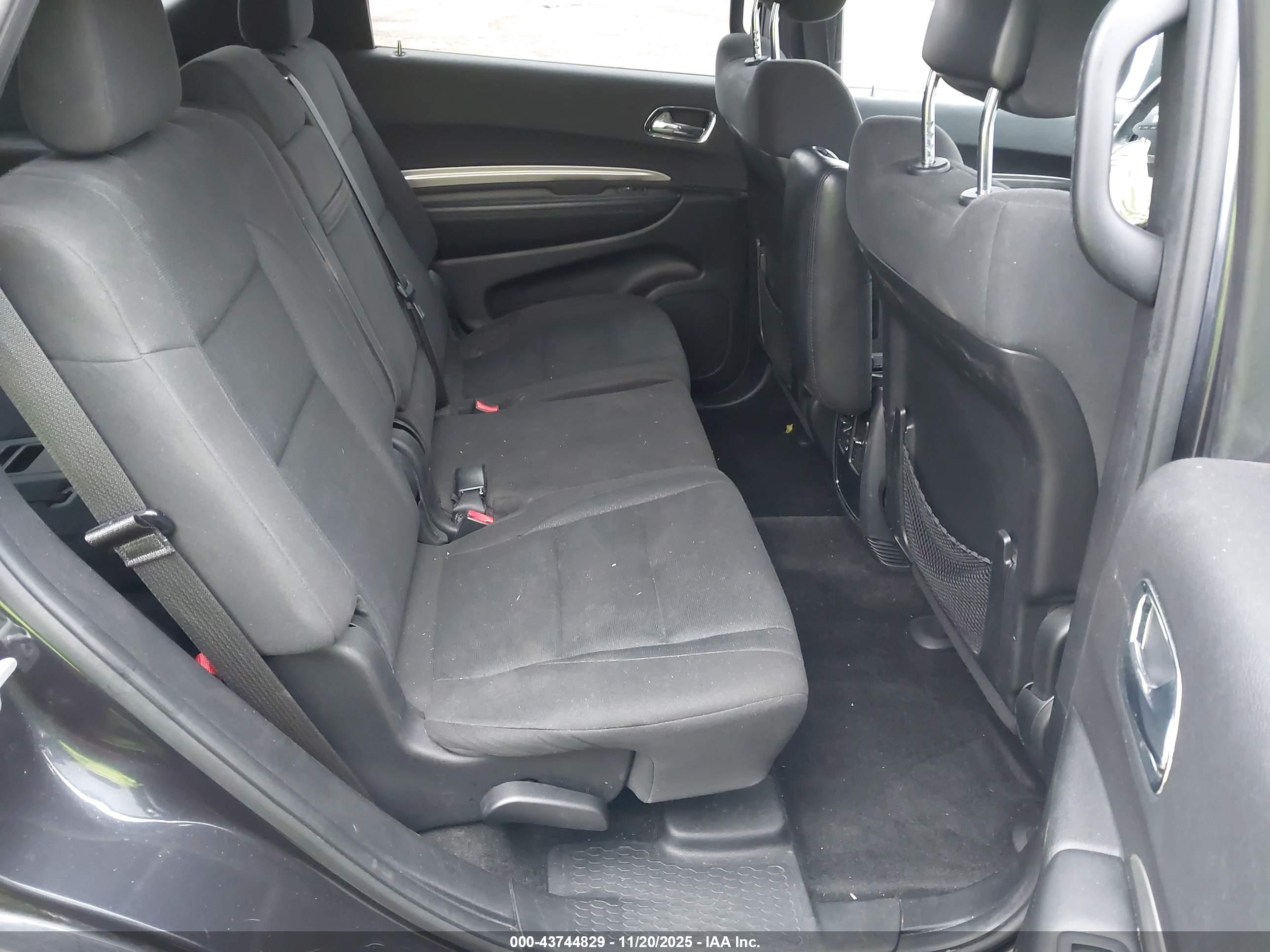 DODGE DURANGO image 8