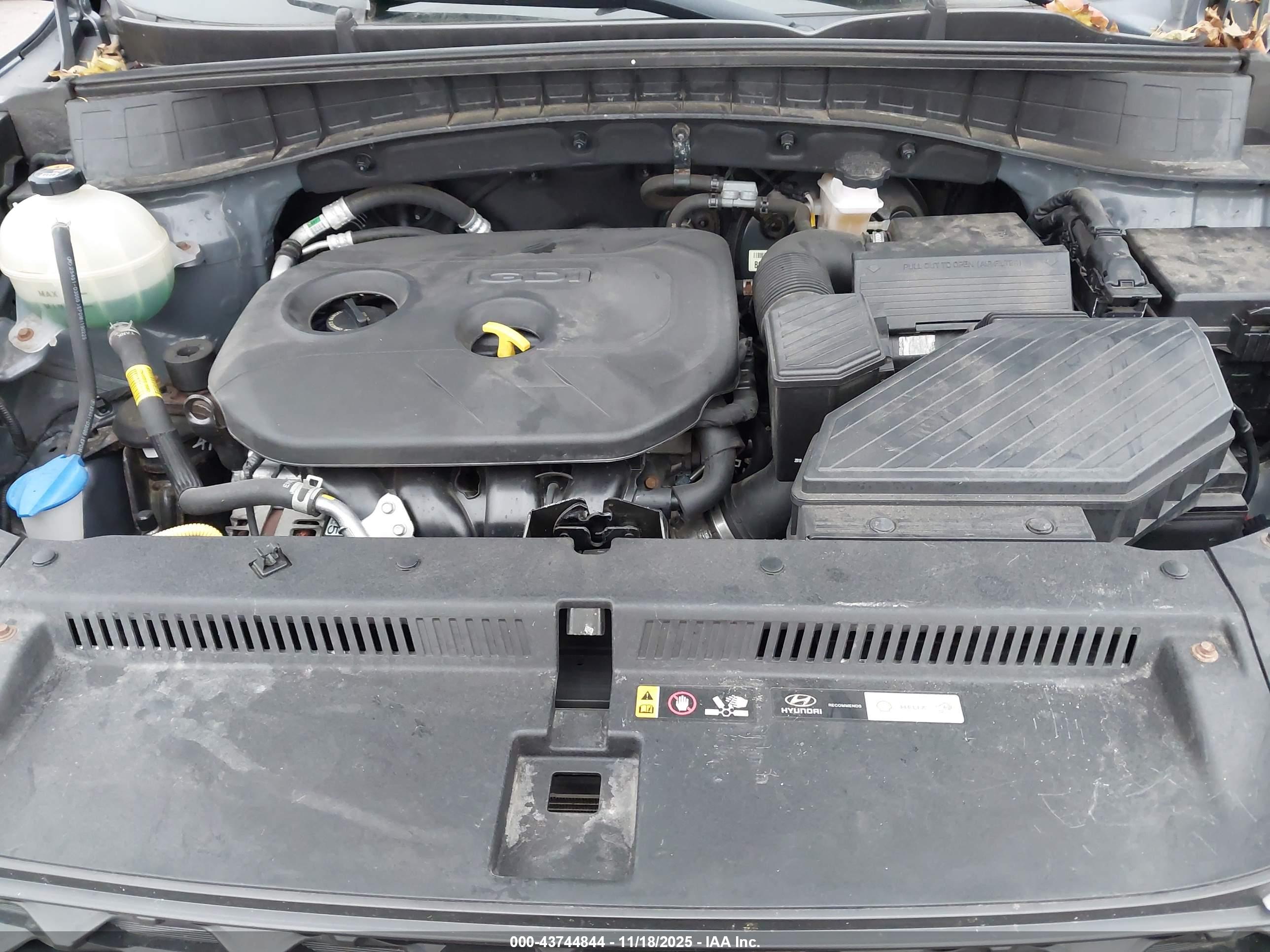 HYUNDAI TUCSON image 10