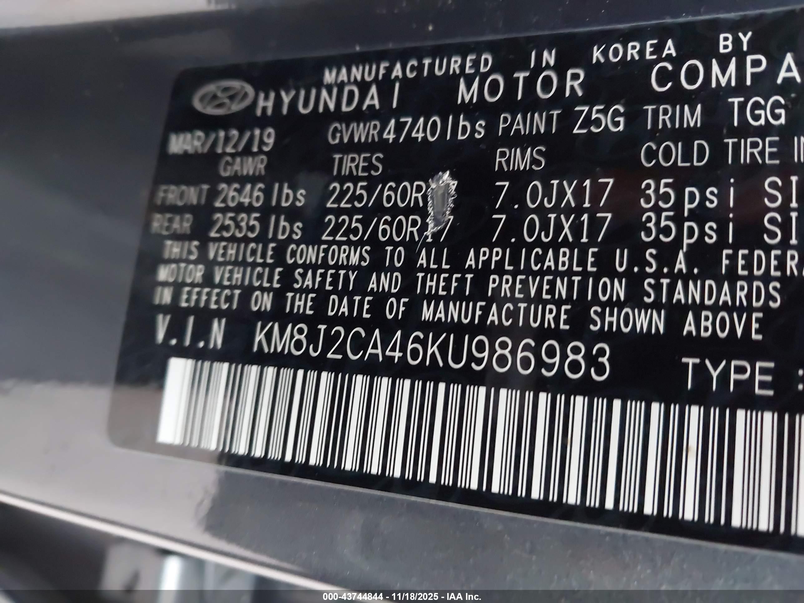 HYUNDAI TUCSON image 9
