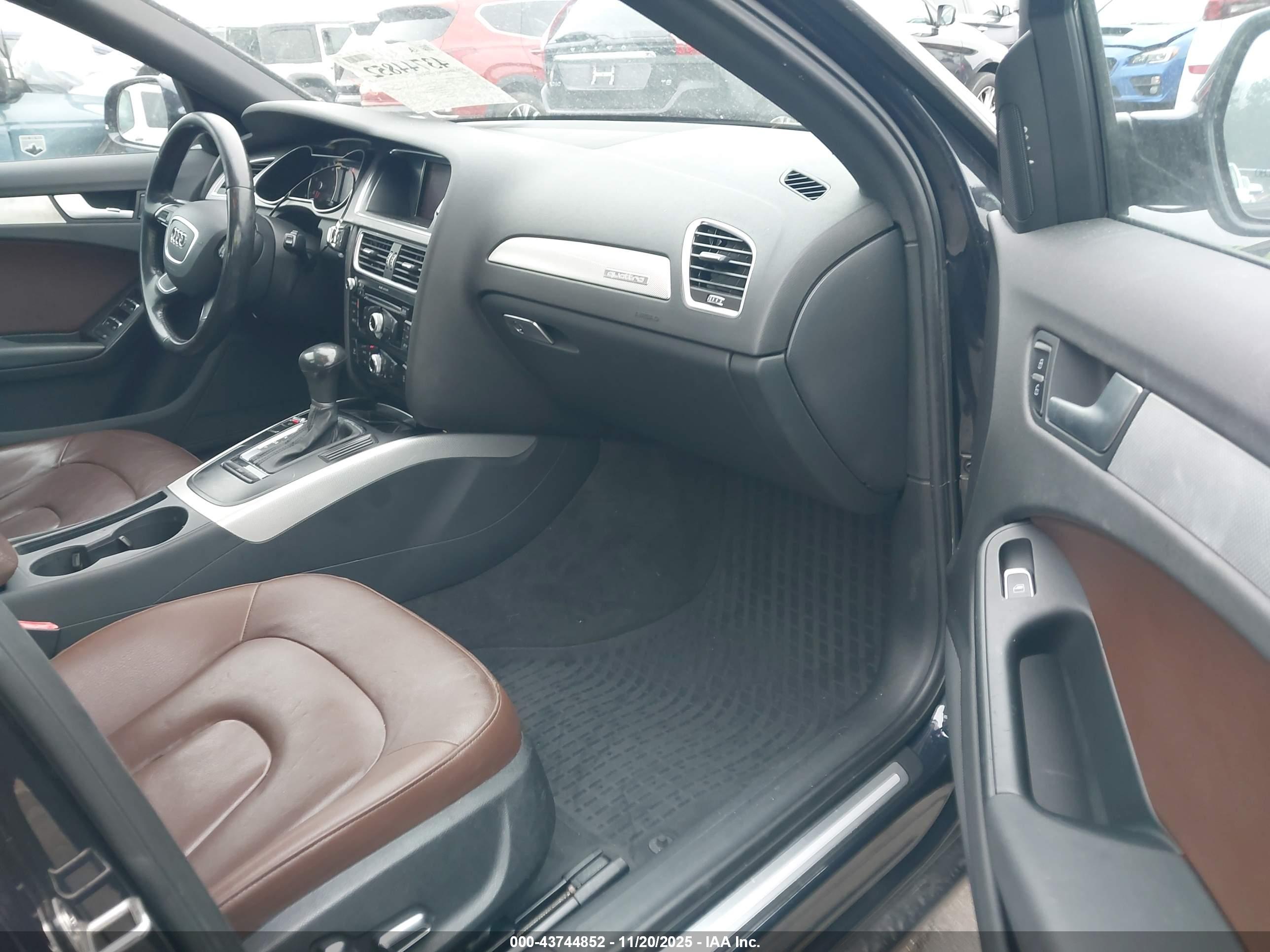 AUDI A4 image 5