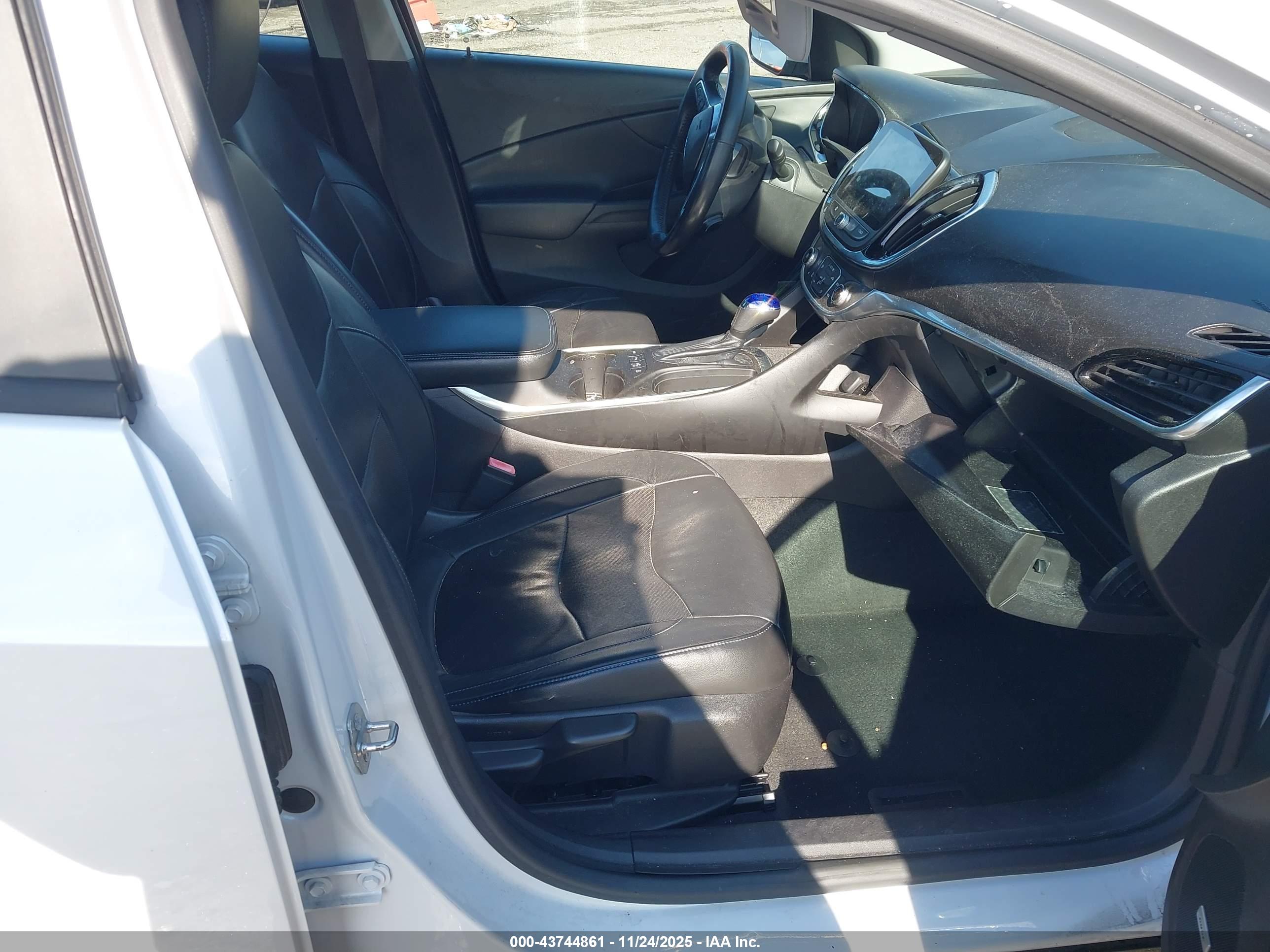 CHEVROLET VOLT image 5