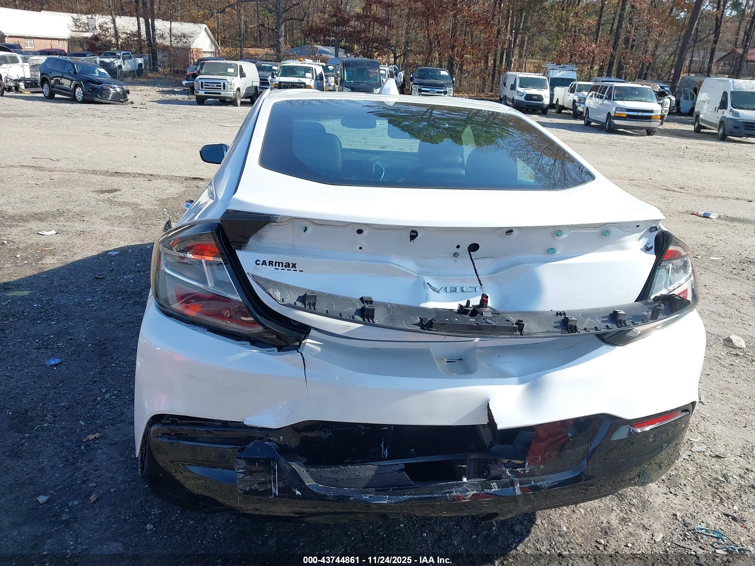 CHEVROLET VOLT image 6