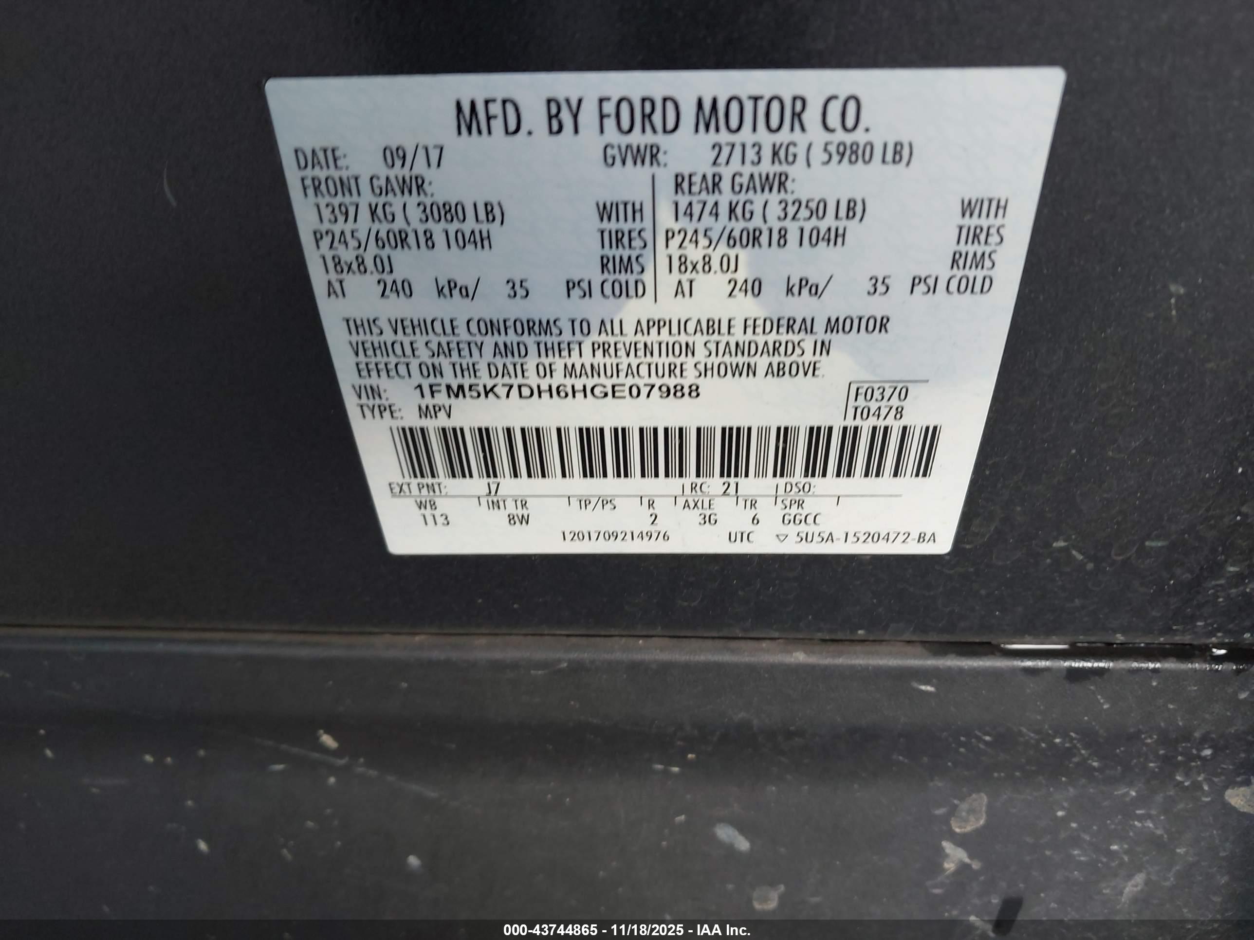FORD EXPLORER image 9