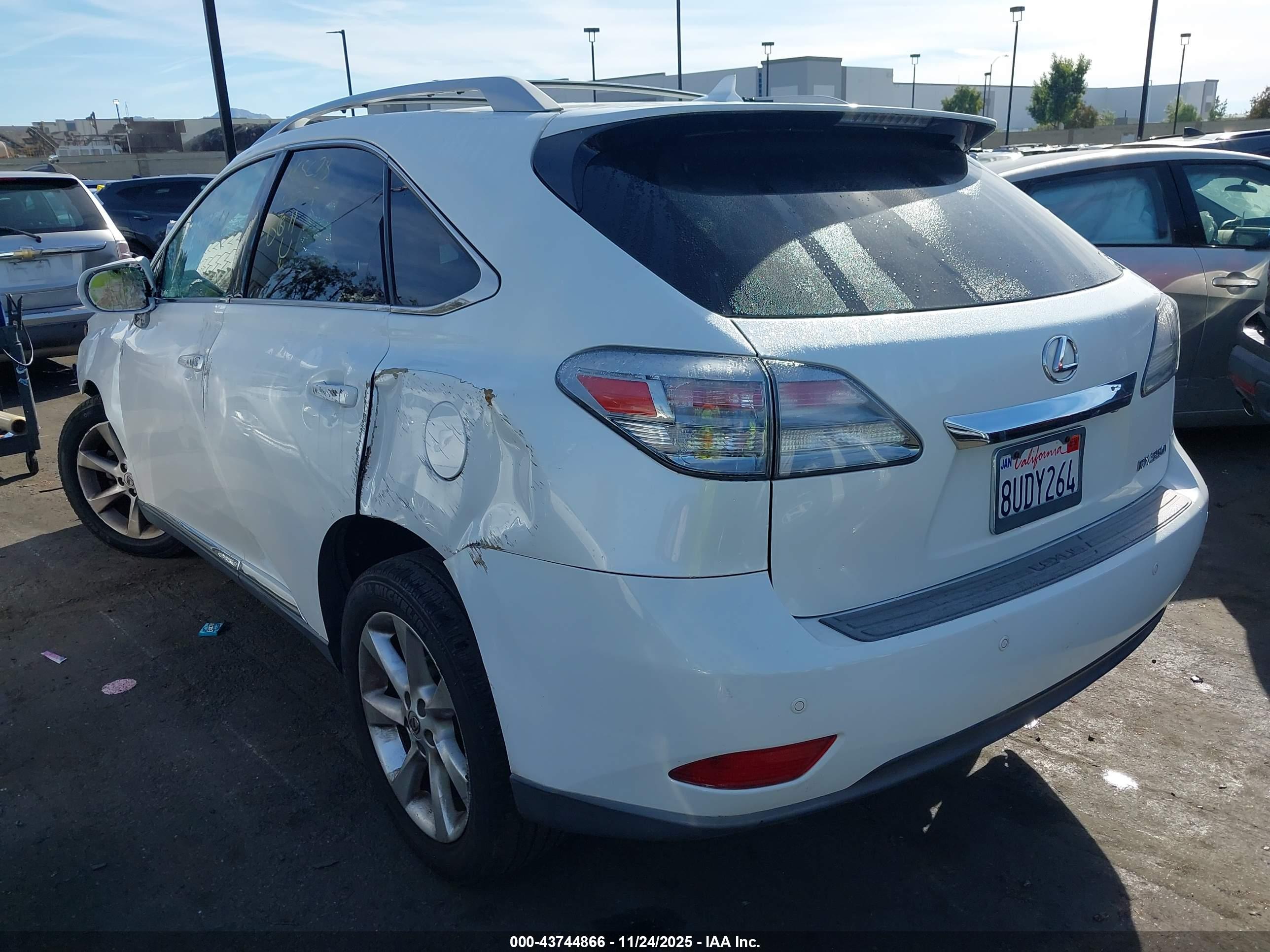 LEXUS RX image 3