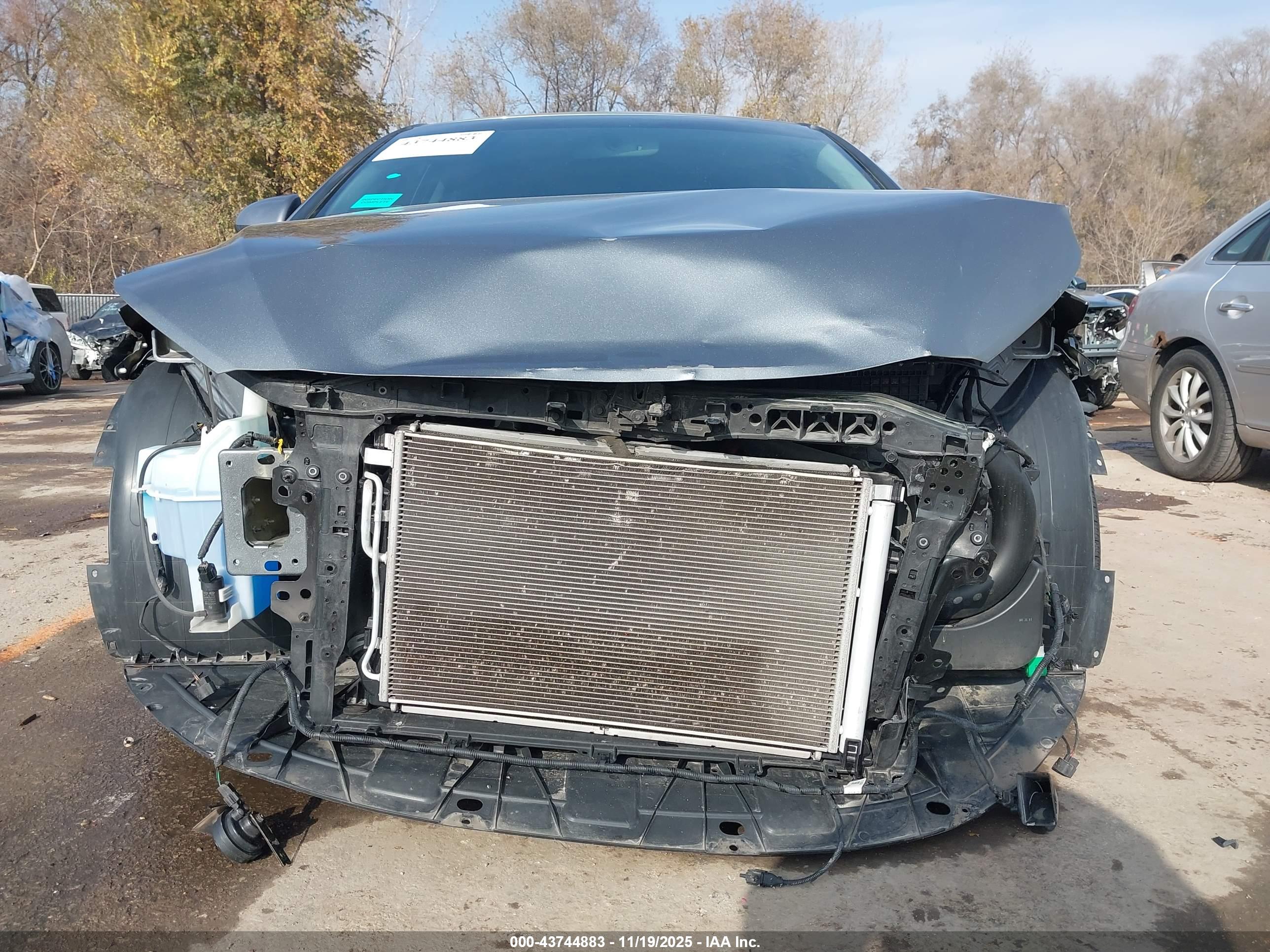 HYUNDAI ELANTRA image 6
